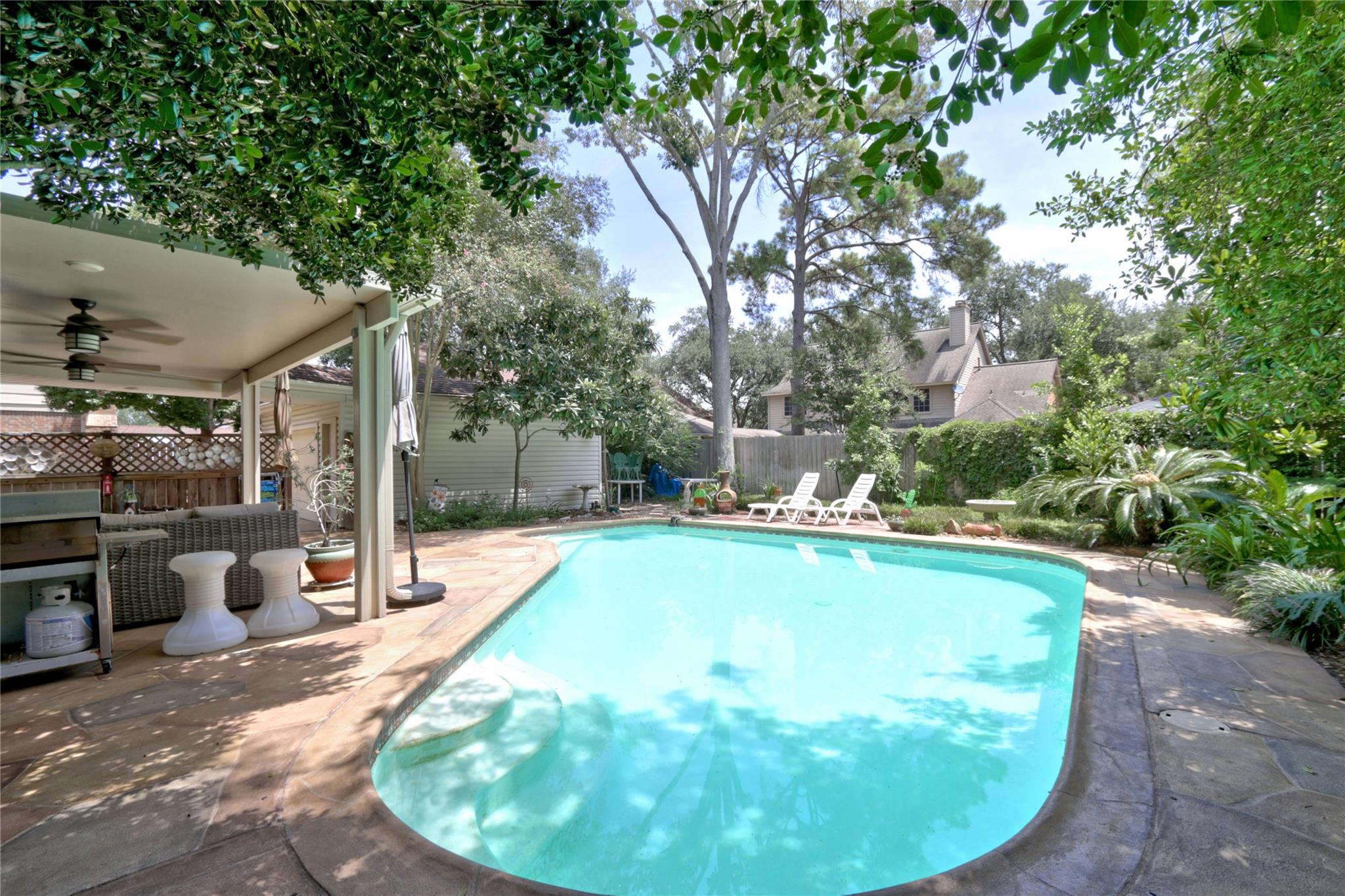 5010 Hastingwood Drive