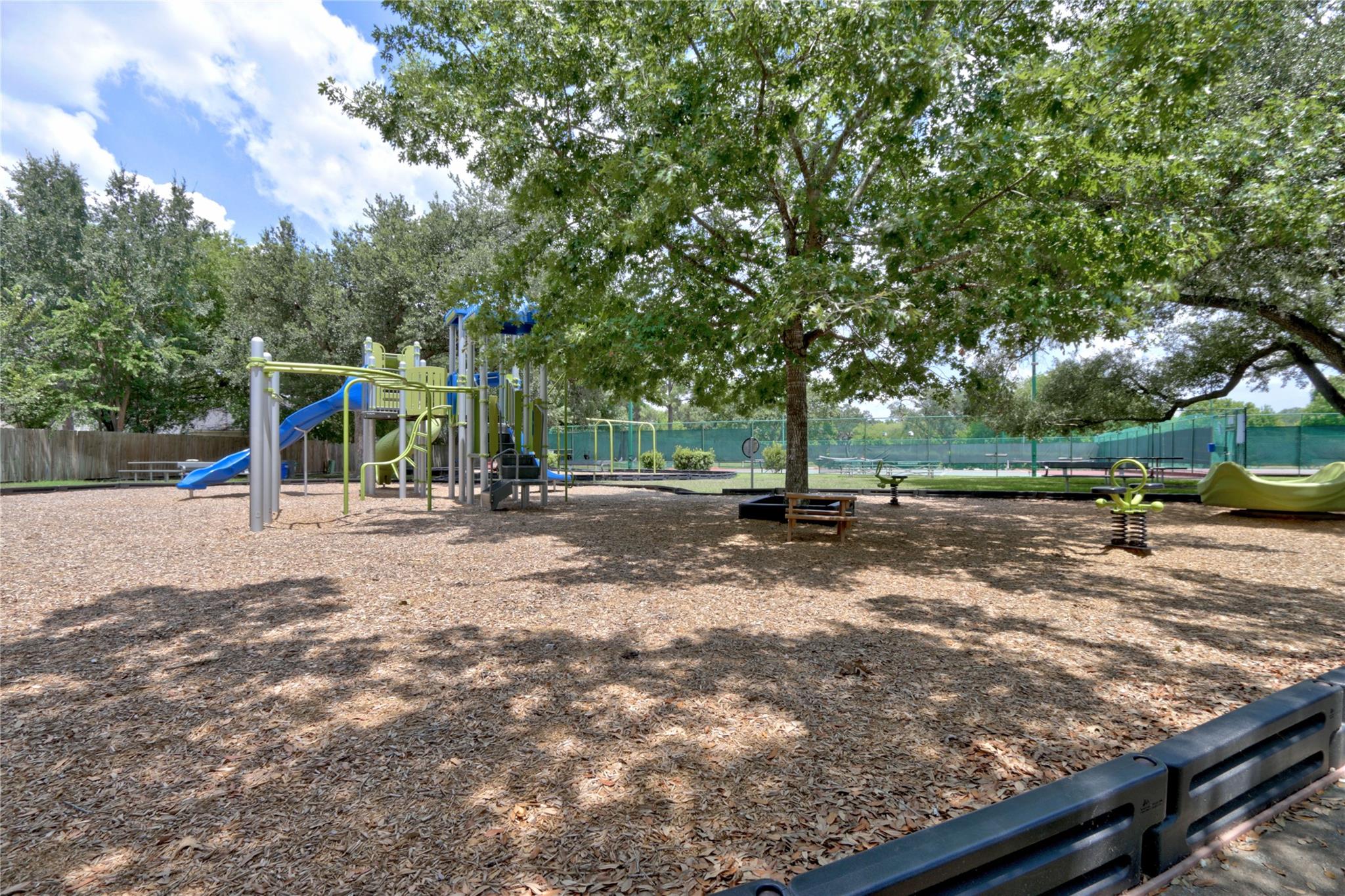 5010 Hastingwood Drive