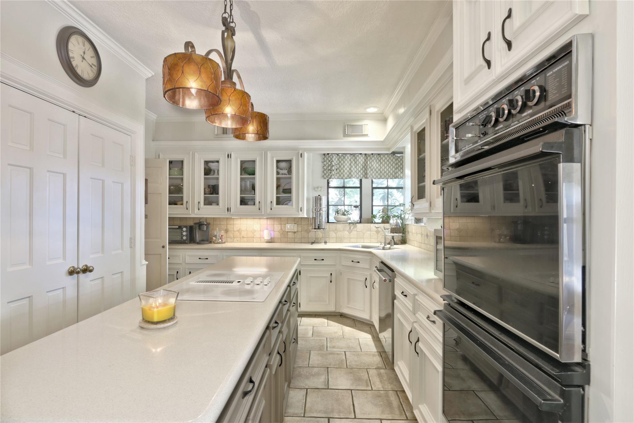 5010 Hastingwood Drive