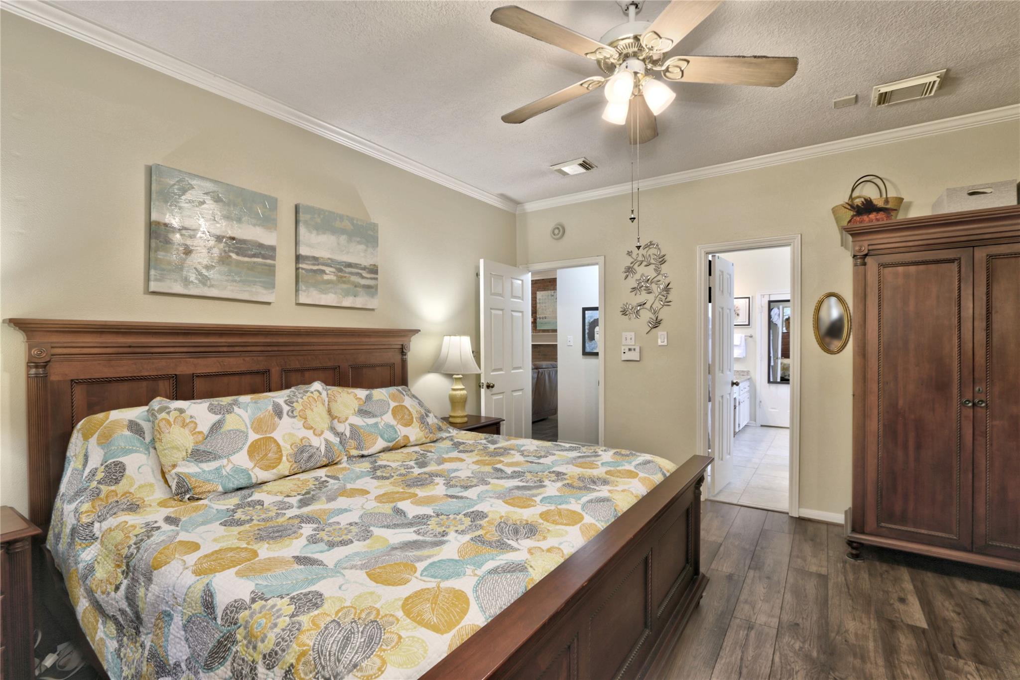 5010 Hastingwood Drive