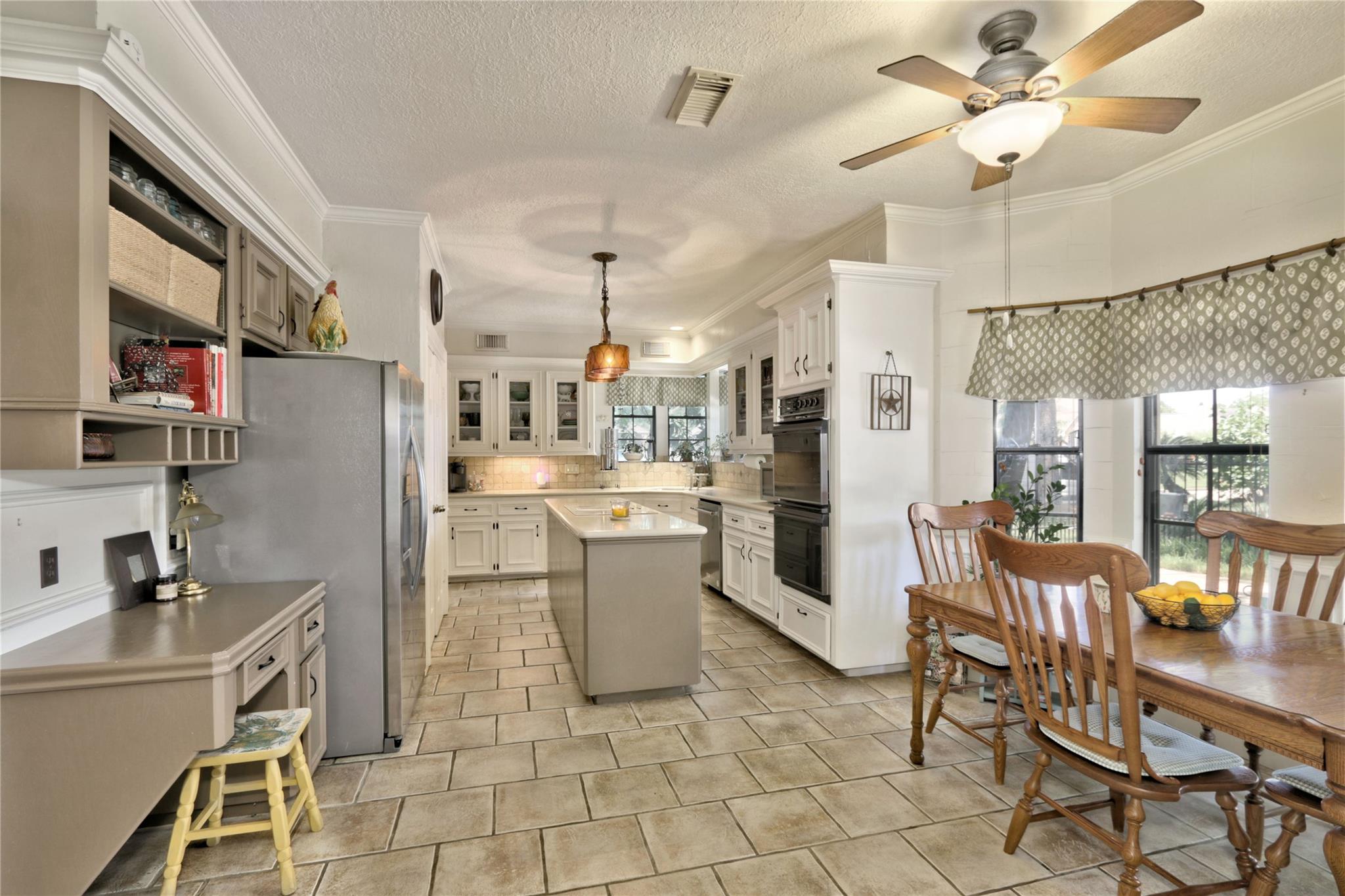 5010 Hastingwood Drive