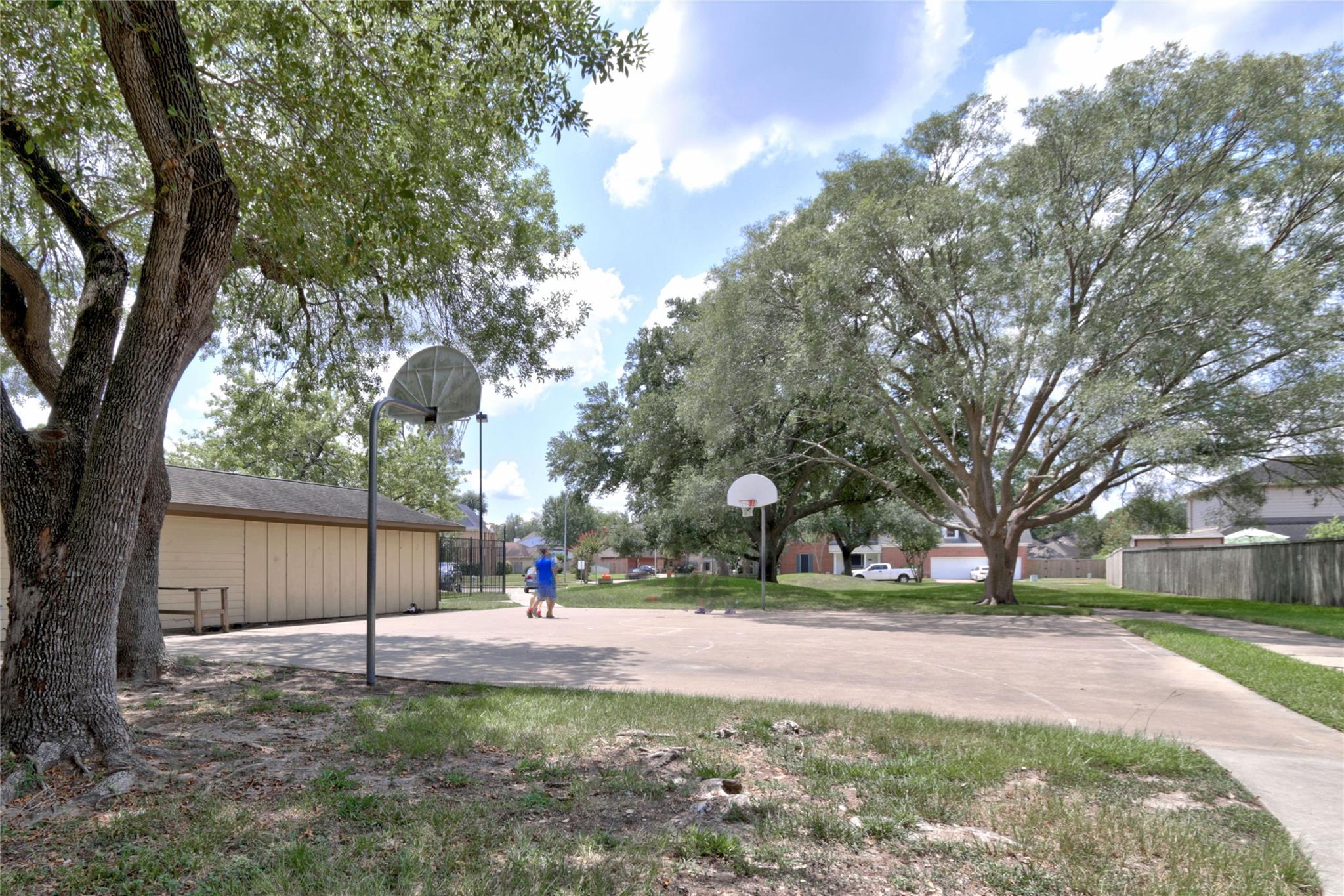 5010 Hastingwood Drive