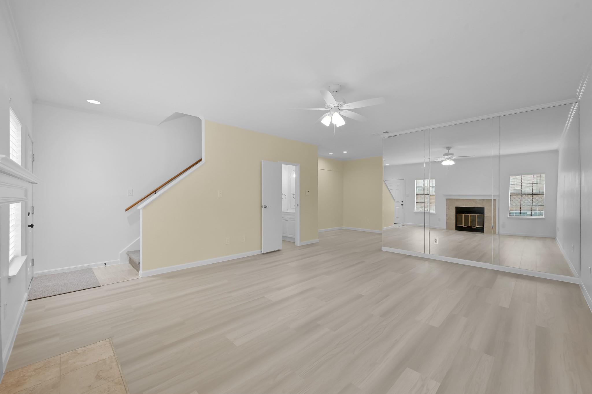 9850 Pagewood Lane # 1208