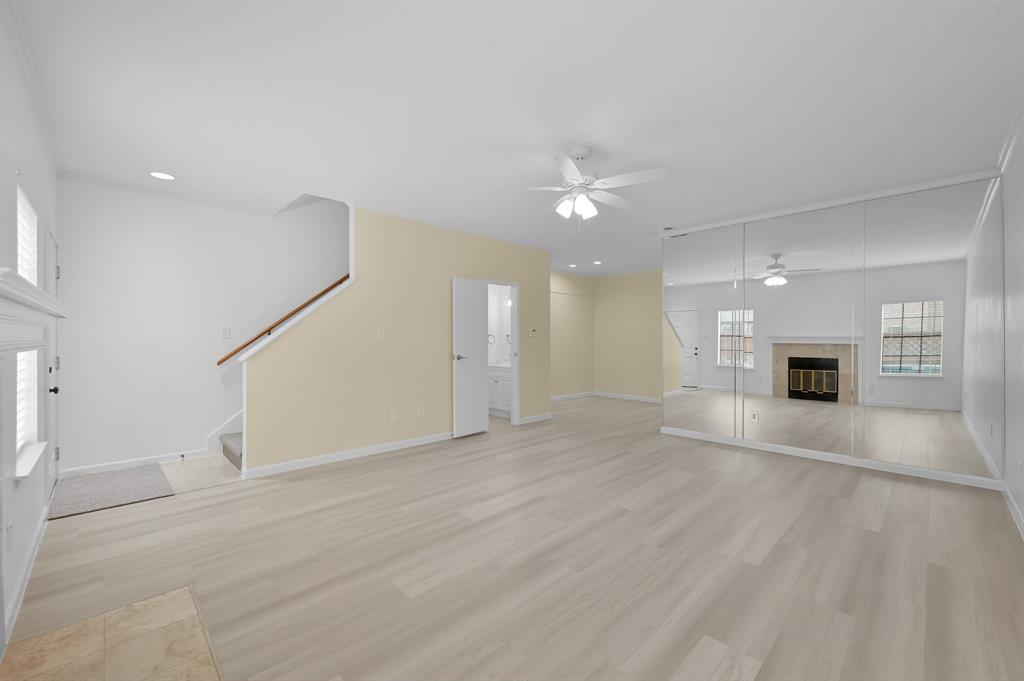 9850 Pagewood Lane # 1208