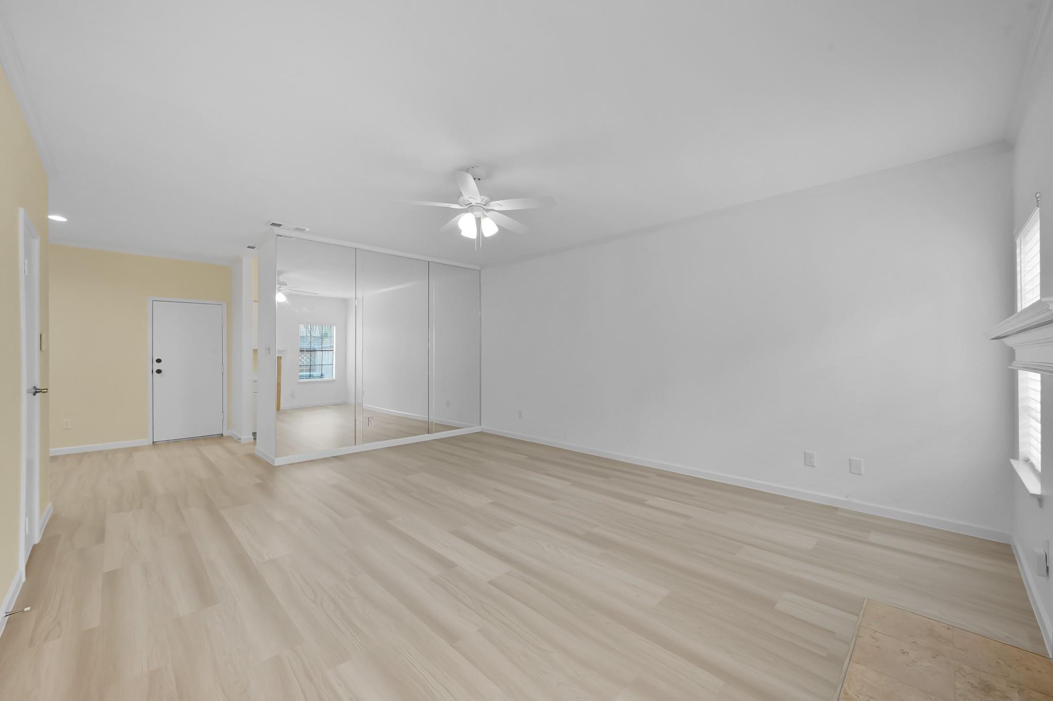 9850 Pagewood Lane # 1208