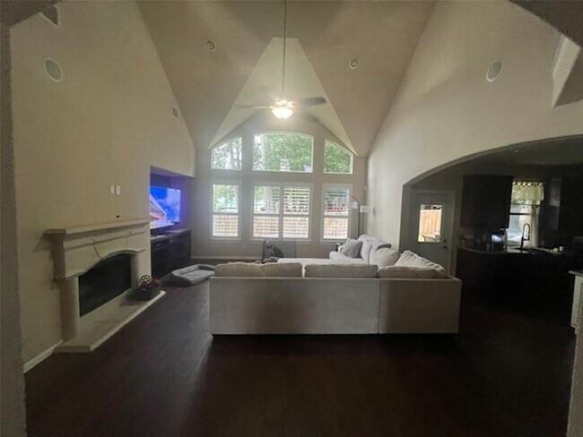 16804 Falcon Sound Drive