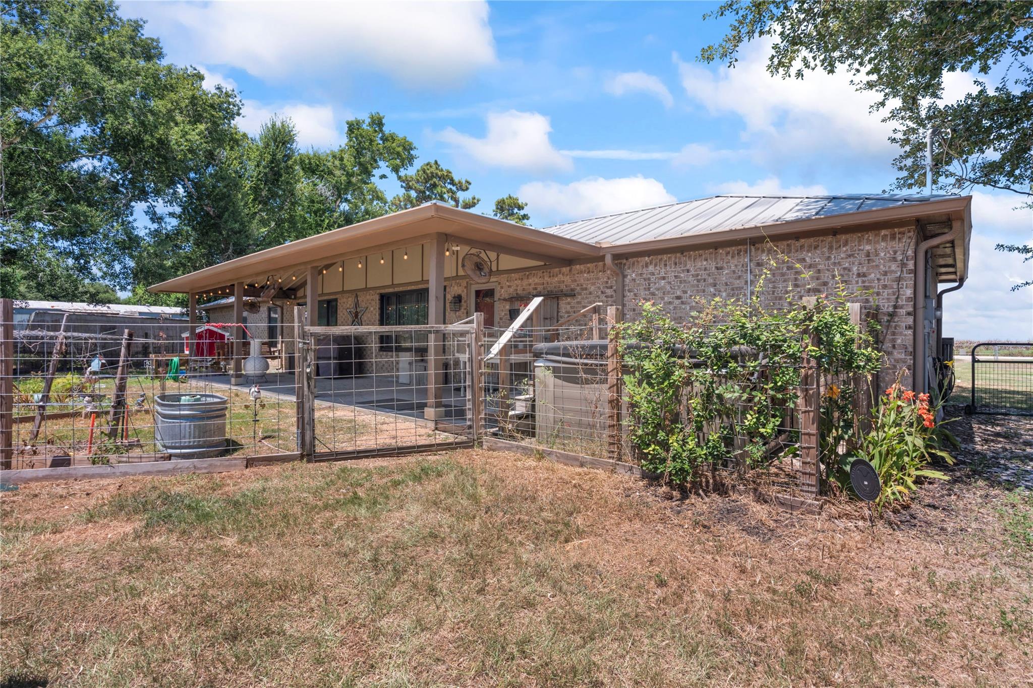 38973 Addie Gee Road