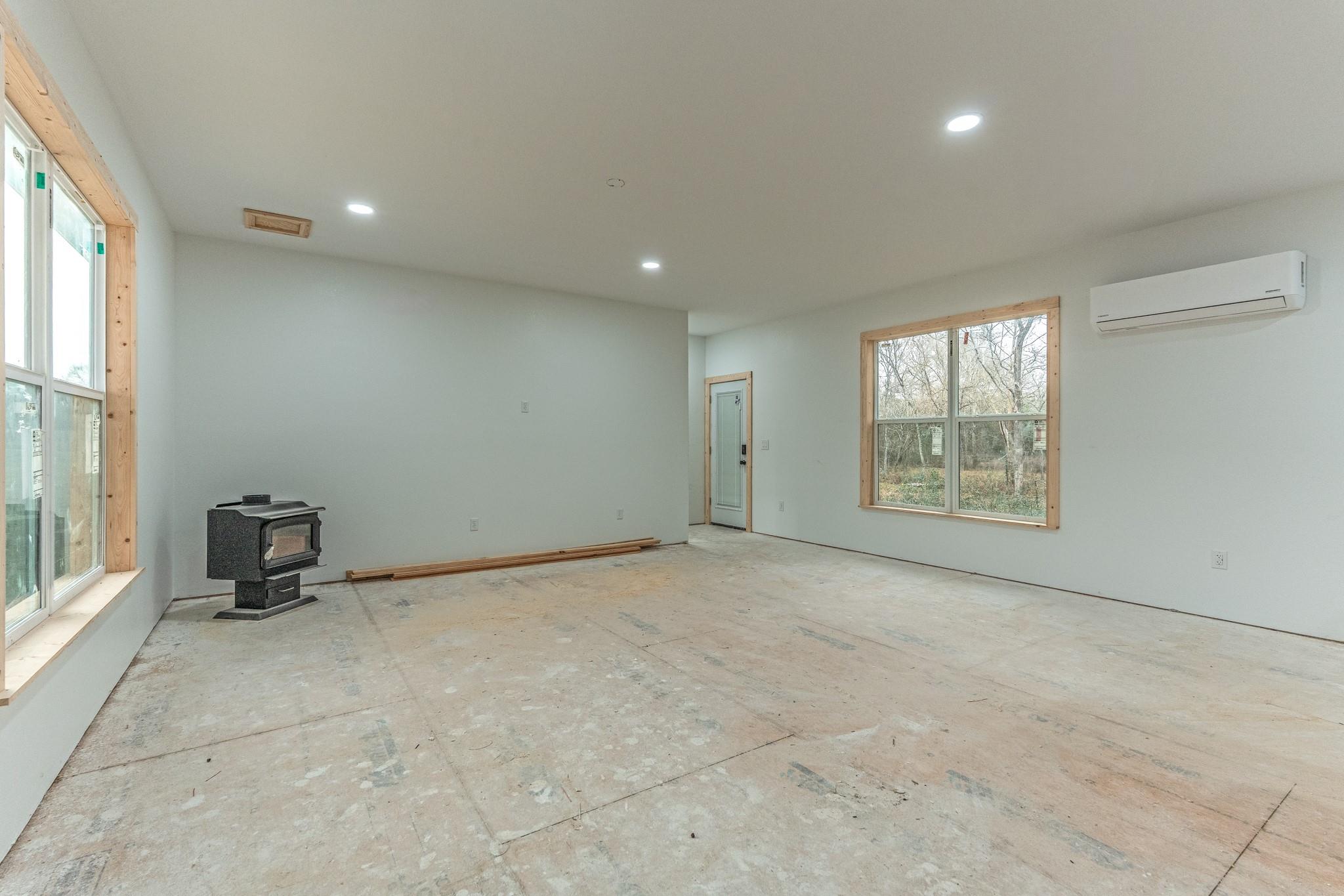 2077 County Road 408