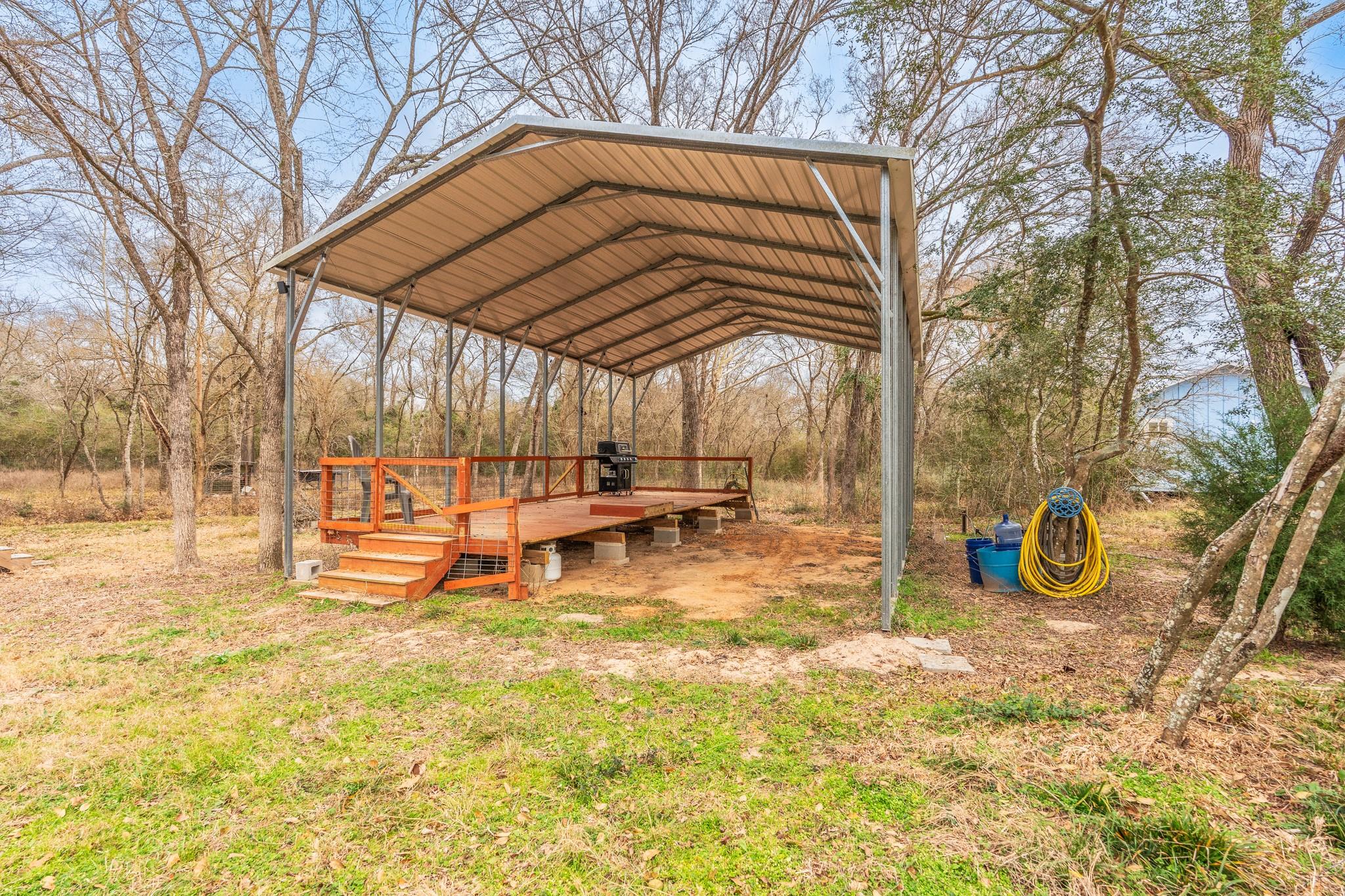 2077 County Road 408