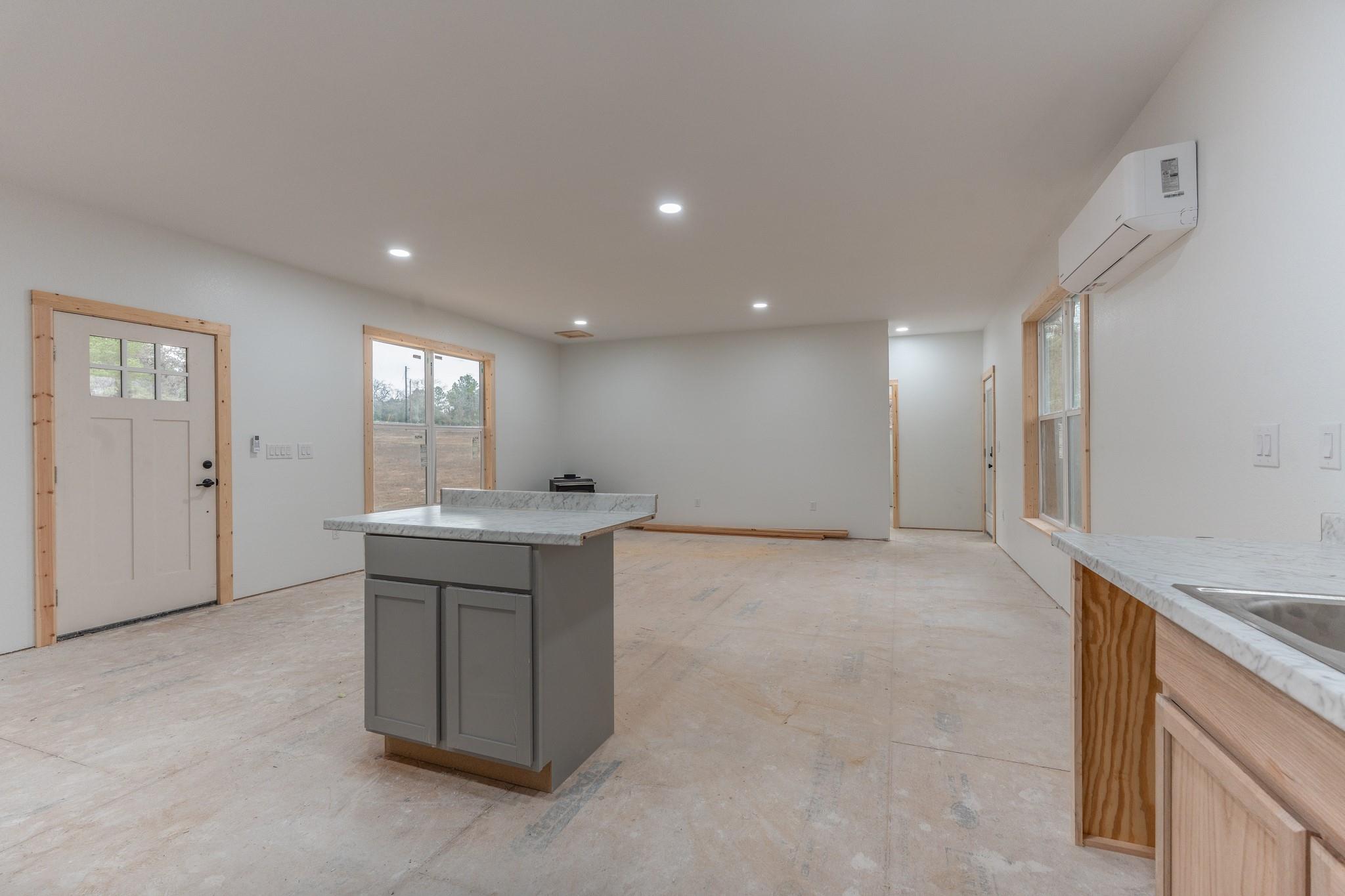 2077 County Road 408