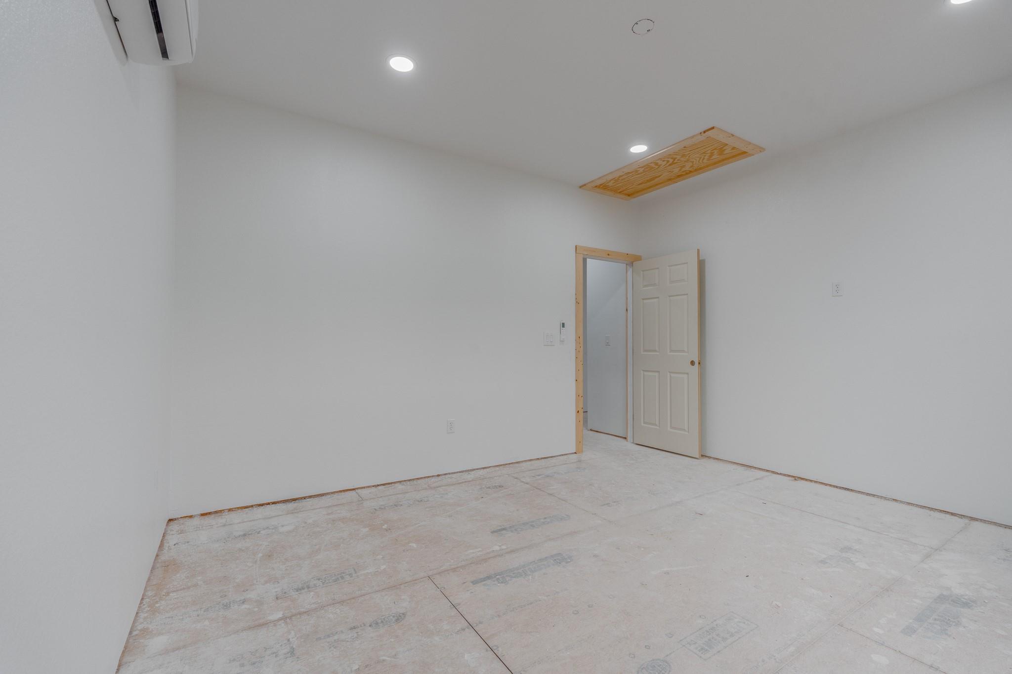 2077 County Road 408