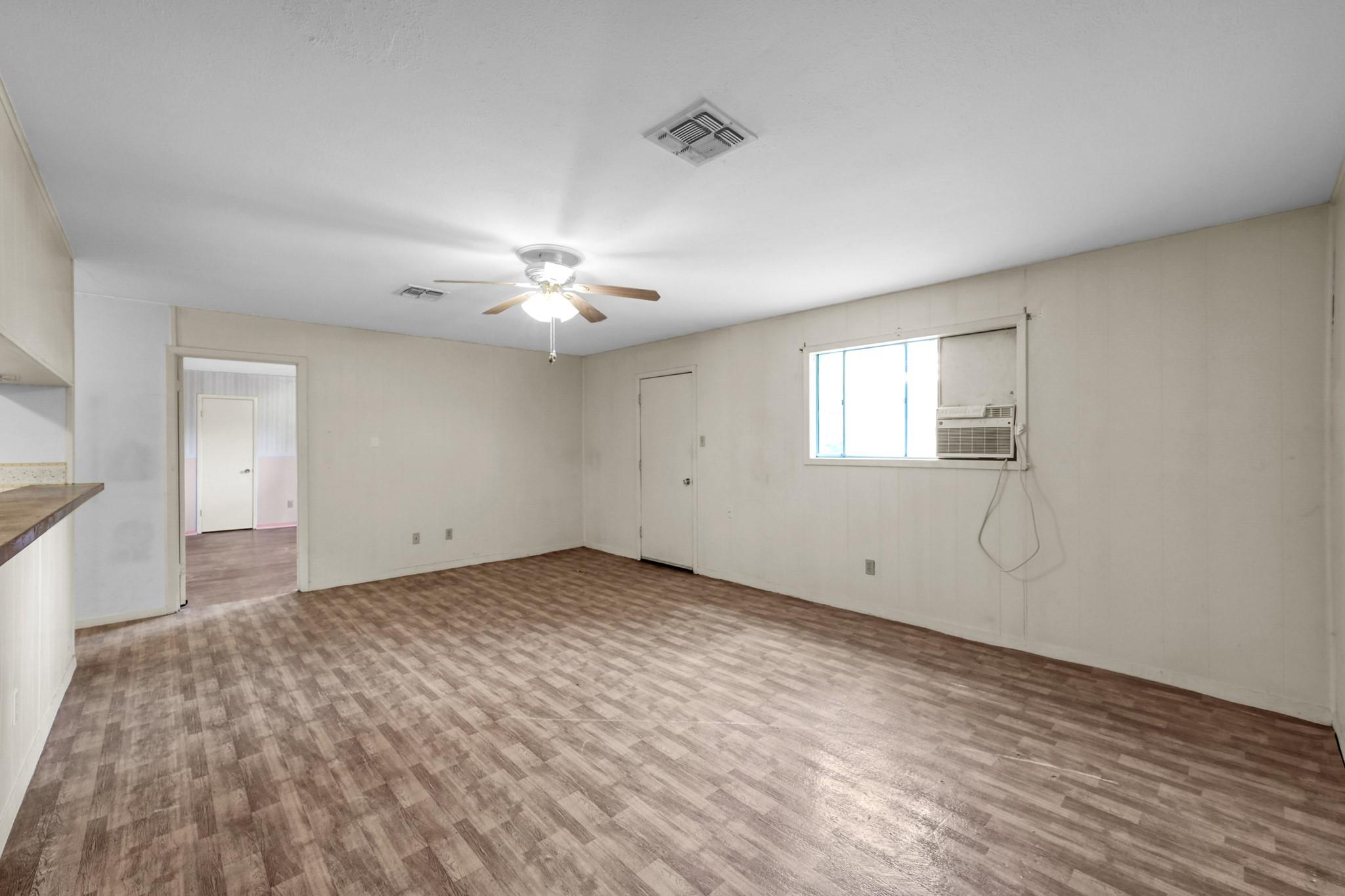 3310 Forest Glen Street