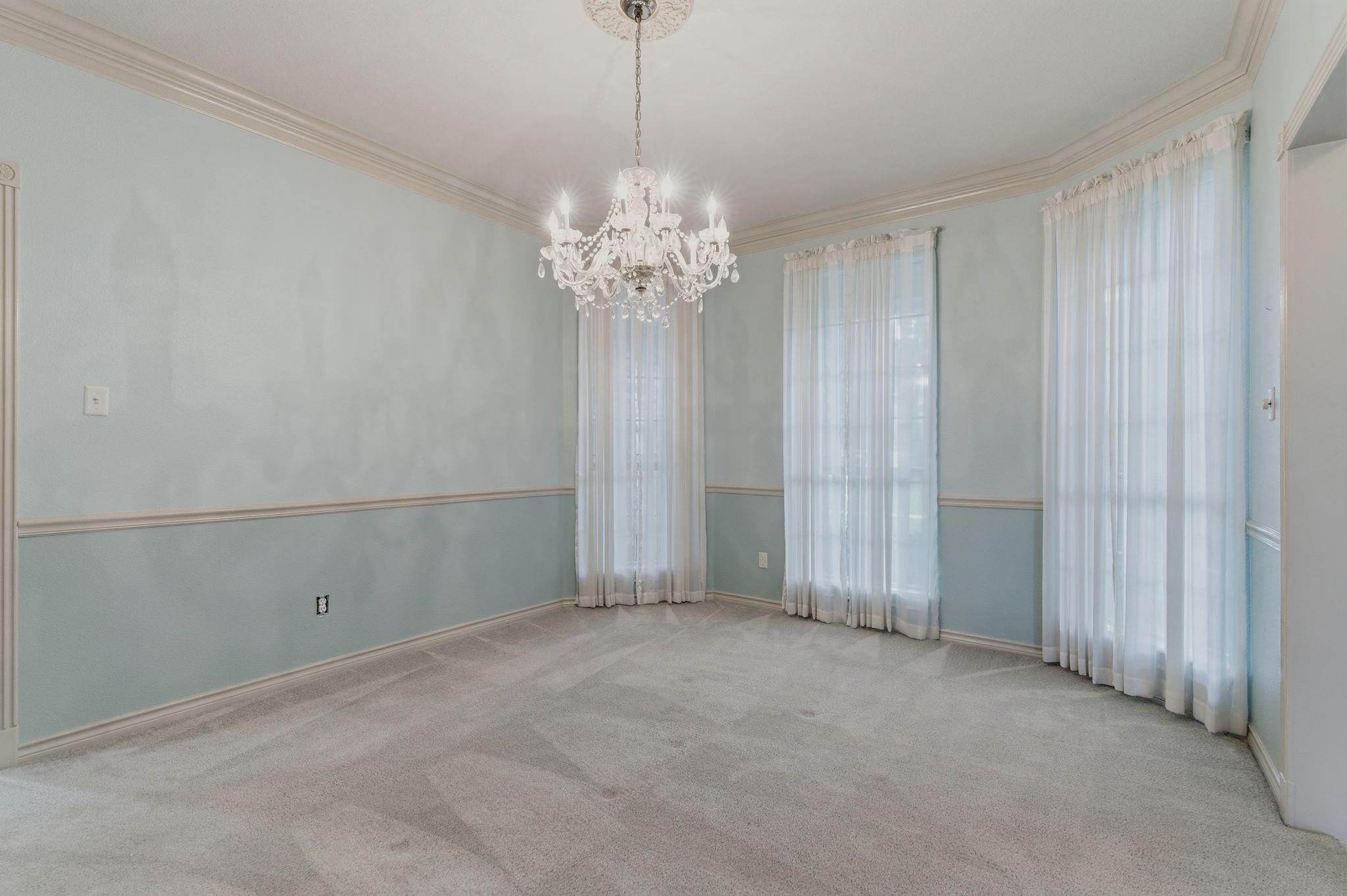 89 La Mirada Drive