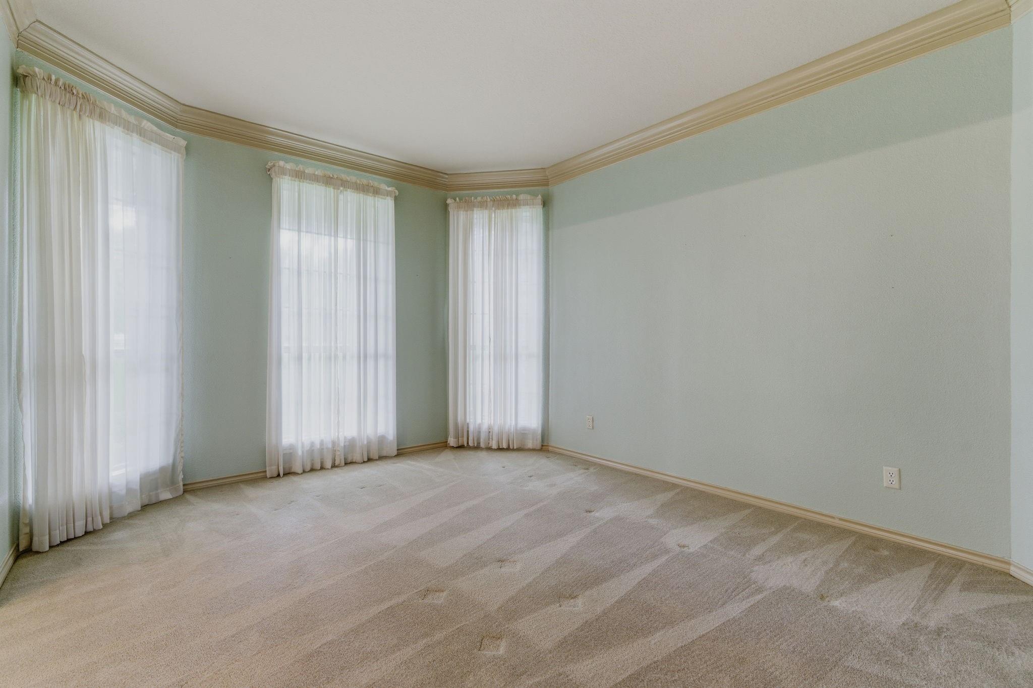 89 La Mirada Drive