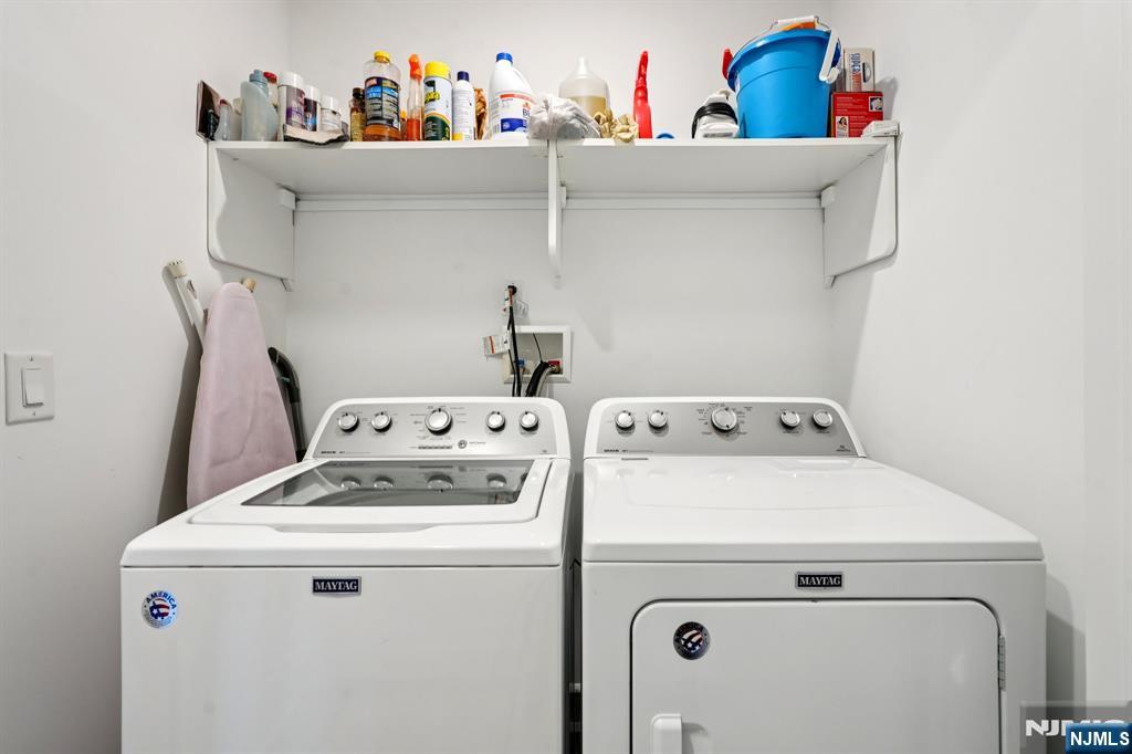 555 Edgewater Avenue 103 Reserve Ct.