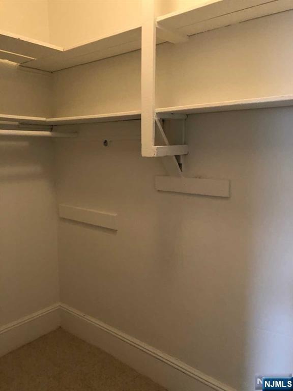 11 W Quackenbush Avenue 1 West