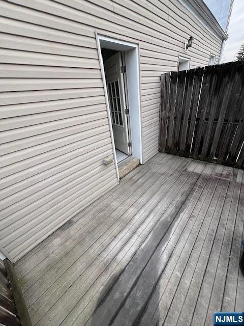 11 W Quackenbush Avenue 1 West