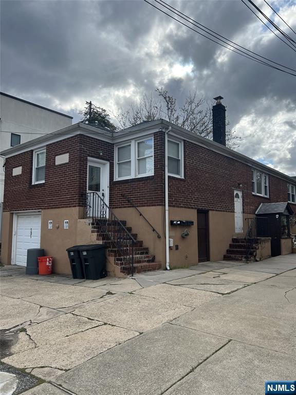 131 Rothwell Avenue 1
