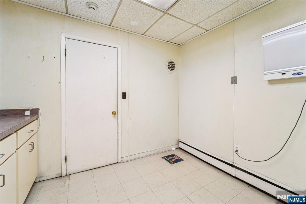 600 Kennedy Boulevard 1