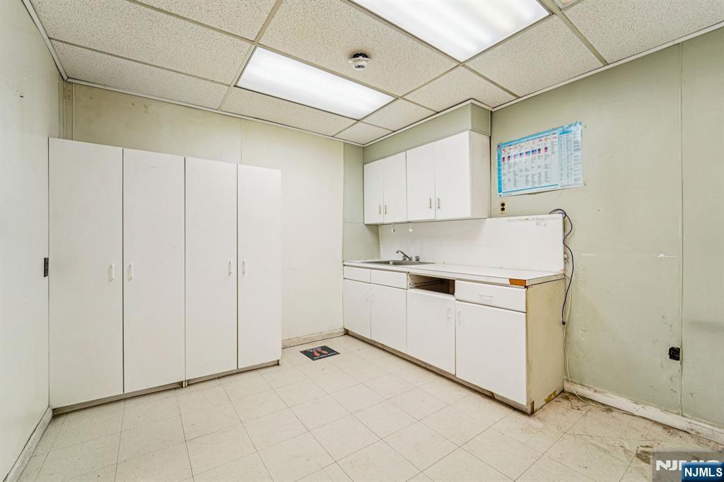 600 Kennedy Boulevard 1
