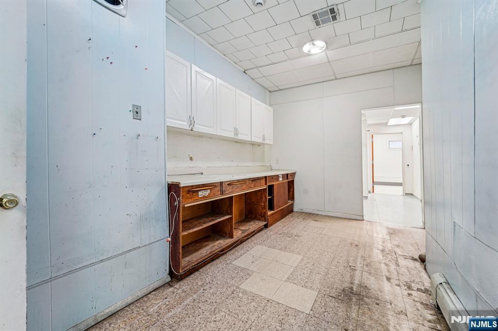 600 Kennedy Boulevard 1