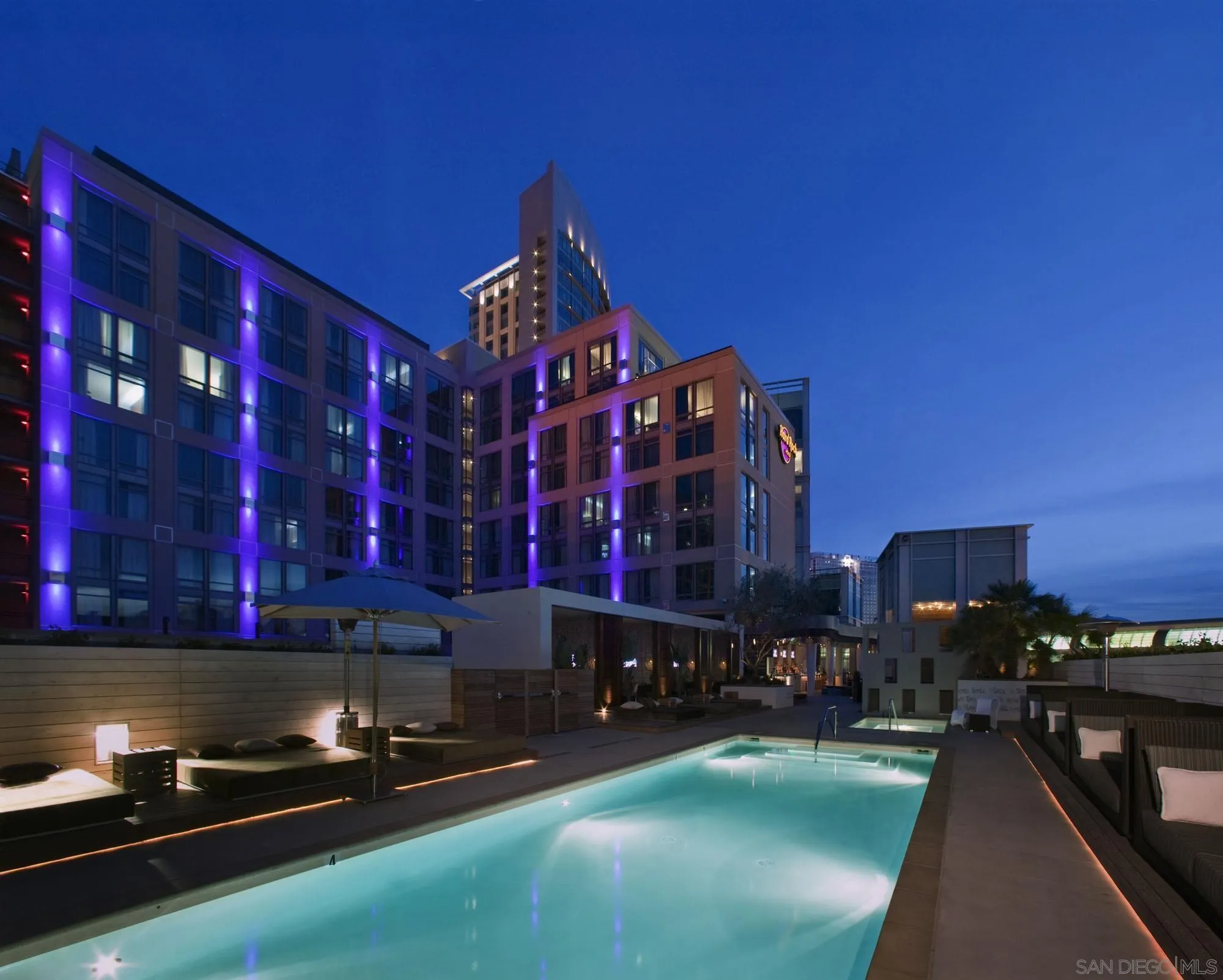 207 5th Ave Unit 835
