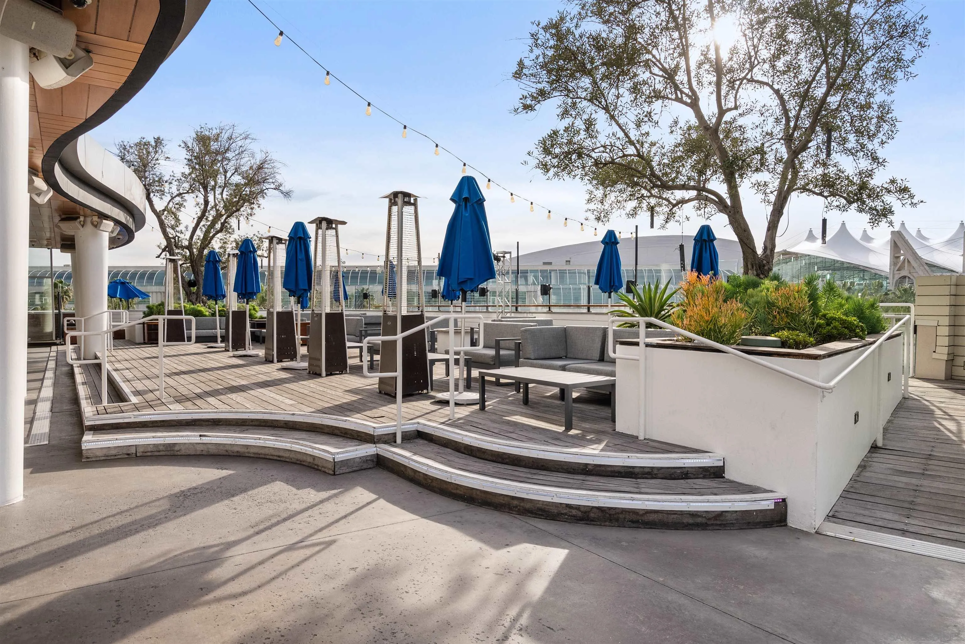 207 5th Ave Unit 835