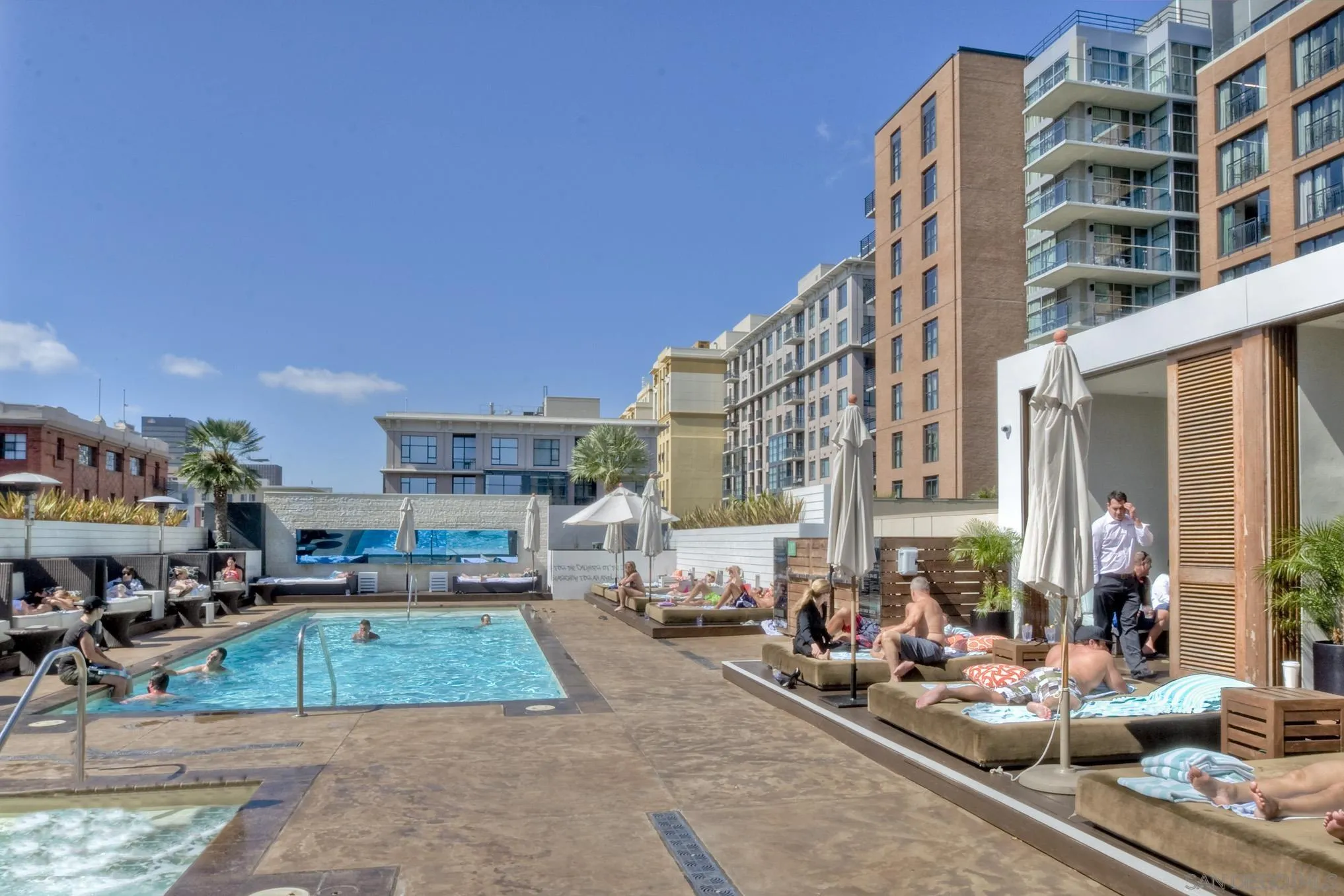 207 5th Ave Unit 835
