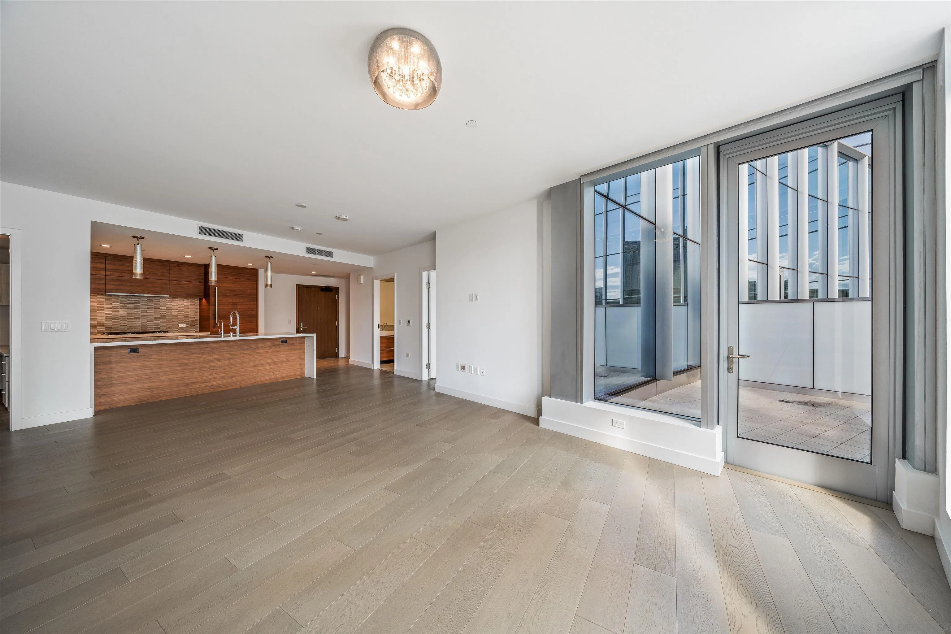 888 W E St Unit 201