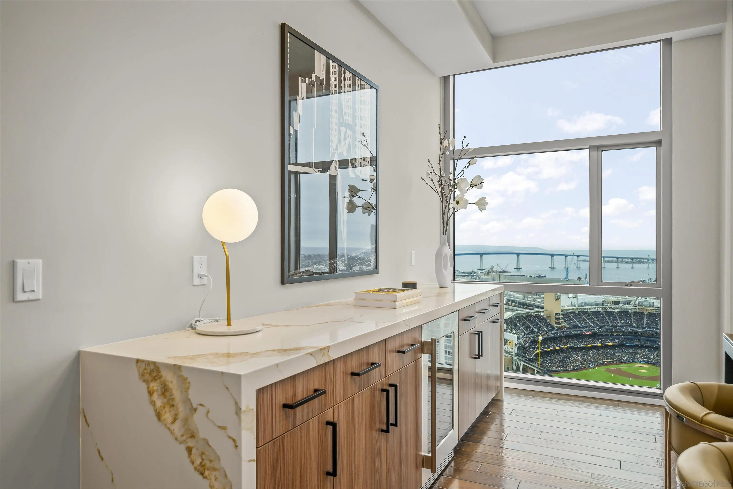800 The Mark Ln Unit 3003