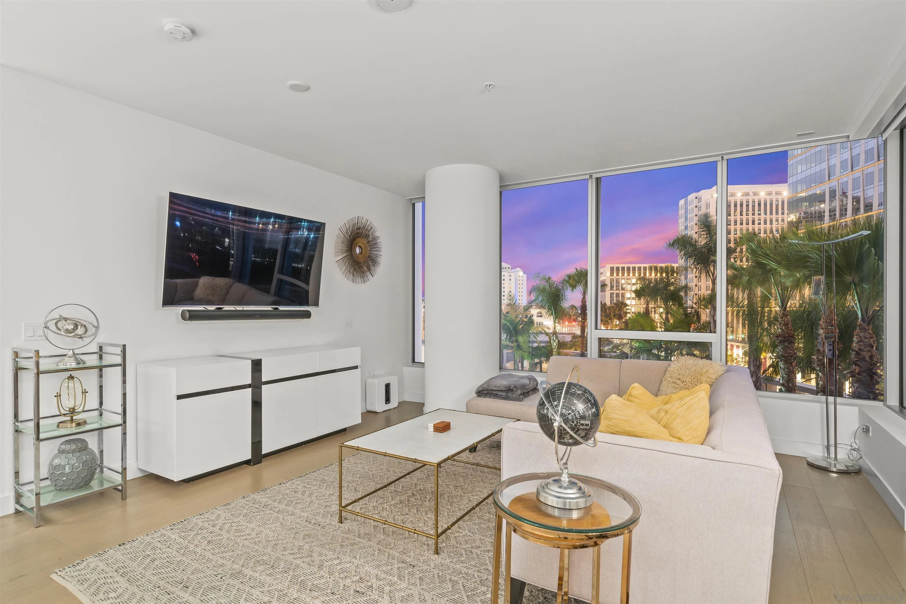 888 W E St Unit 603