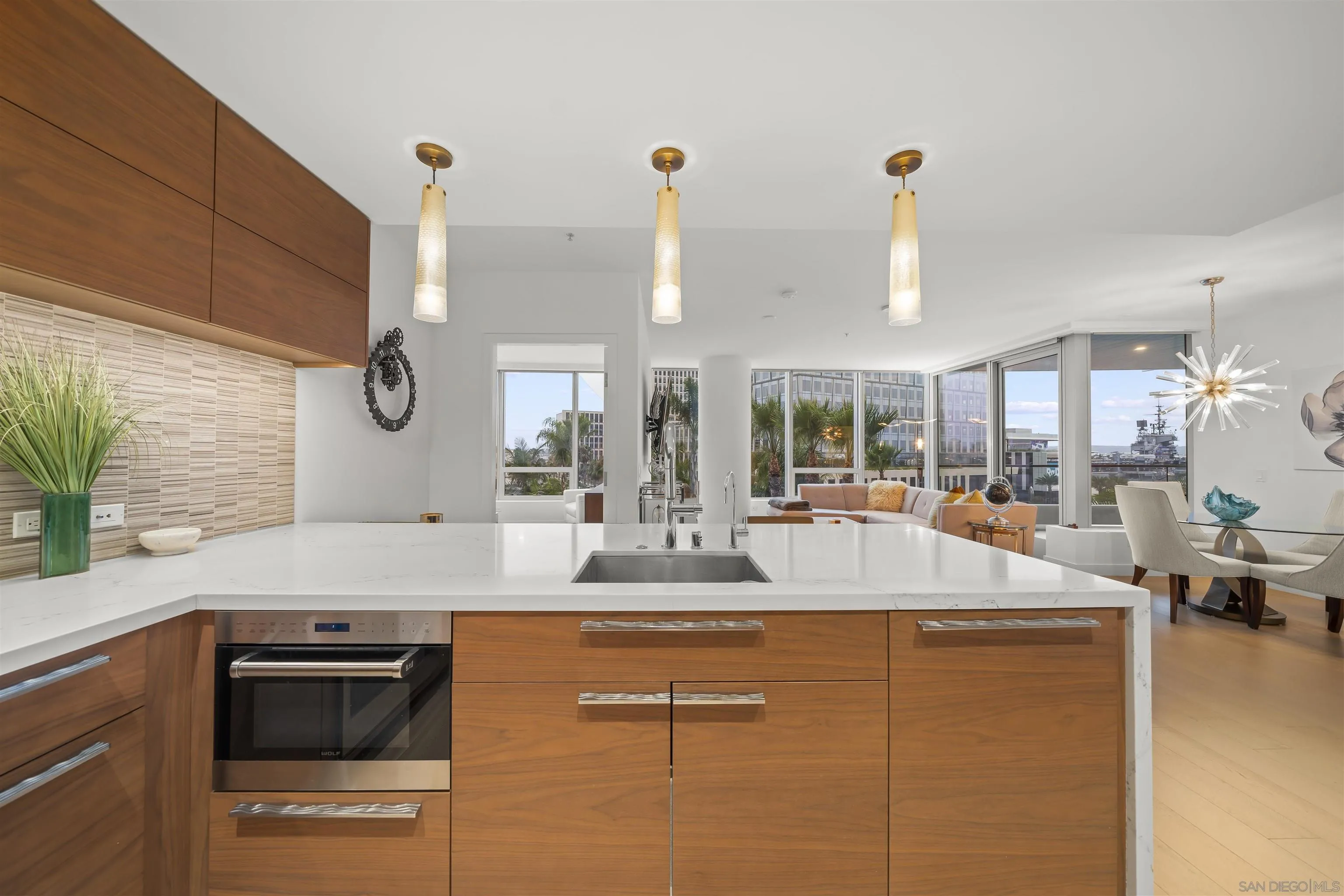 888 W E St Unit 603