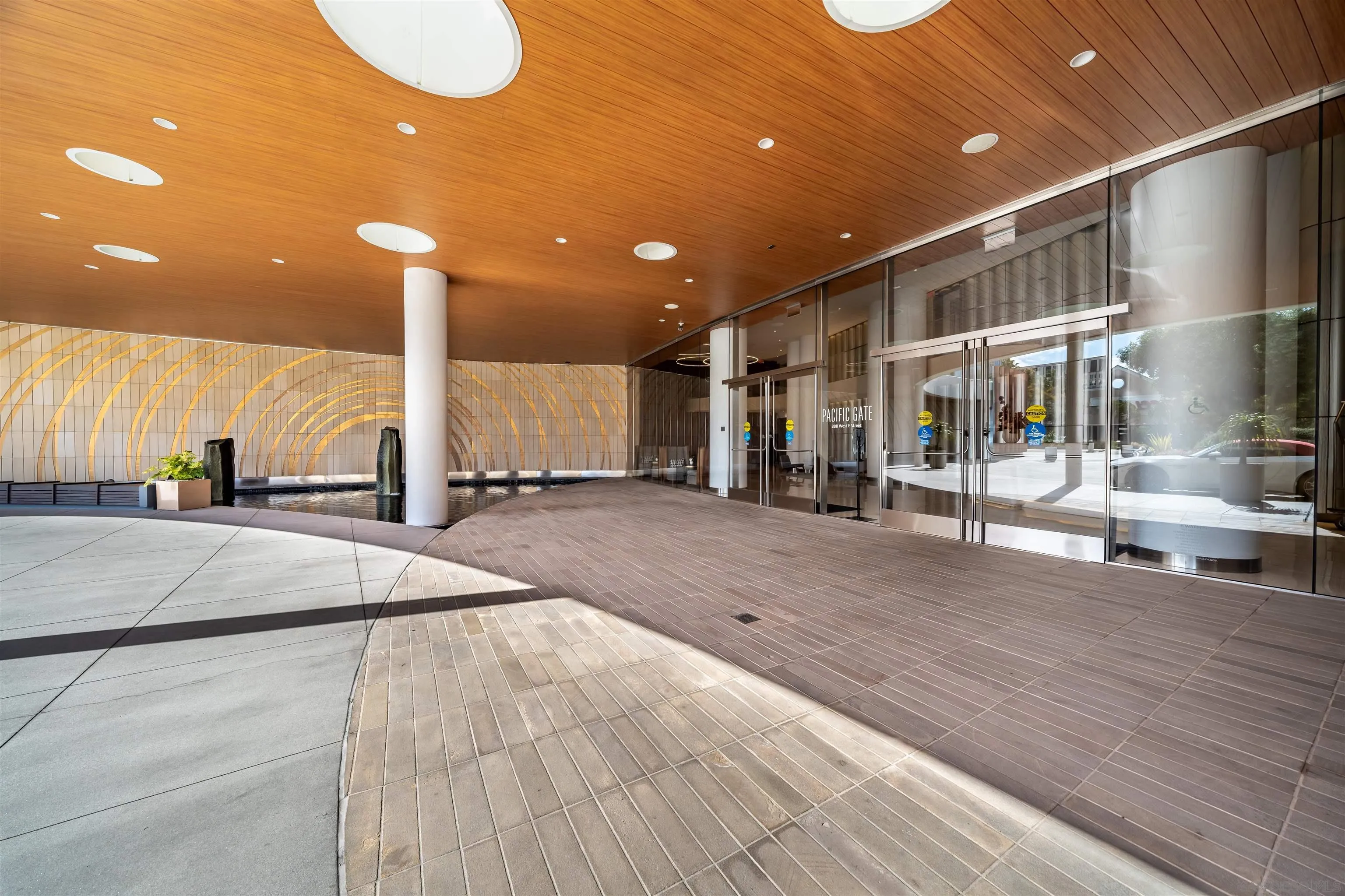 888 W E St Unit 603
