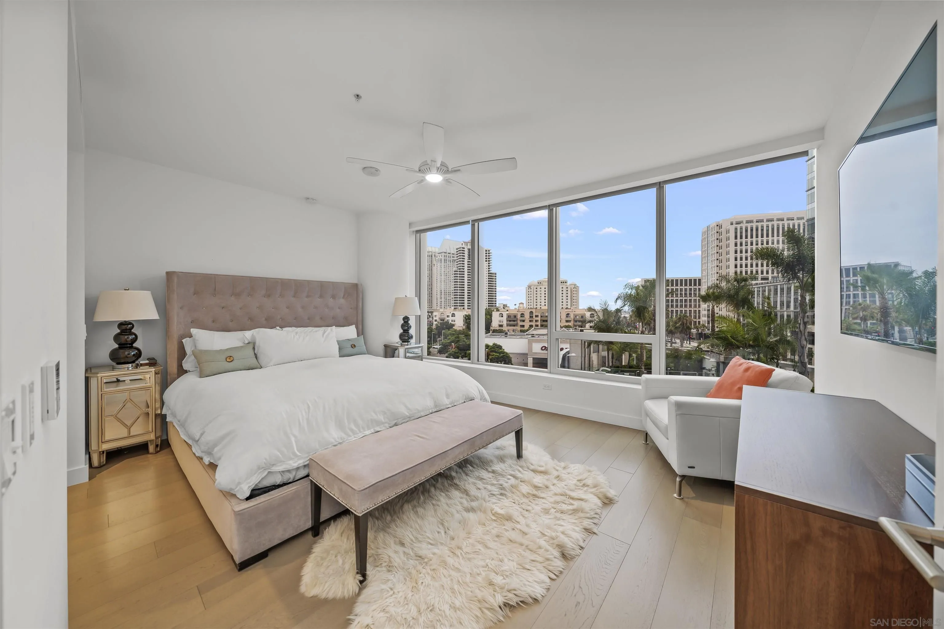 888 W E St Unit 603