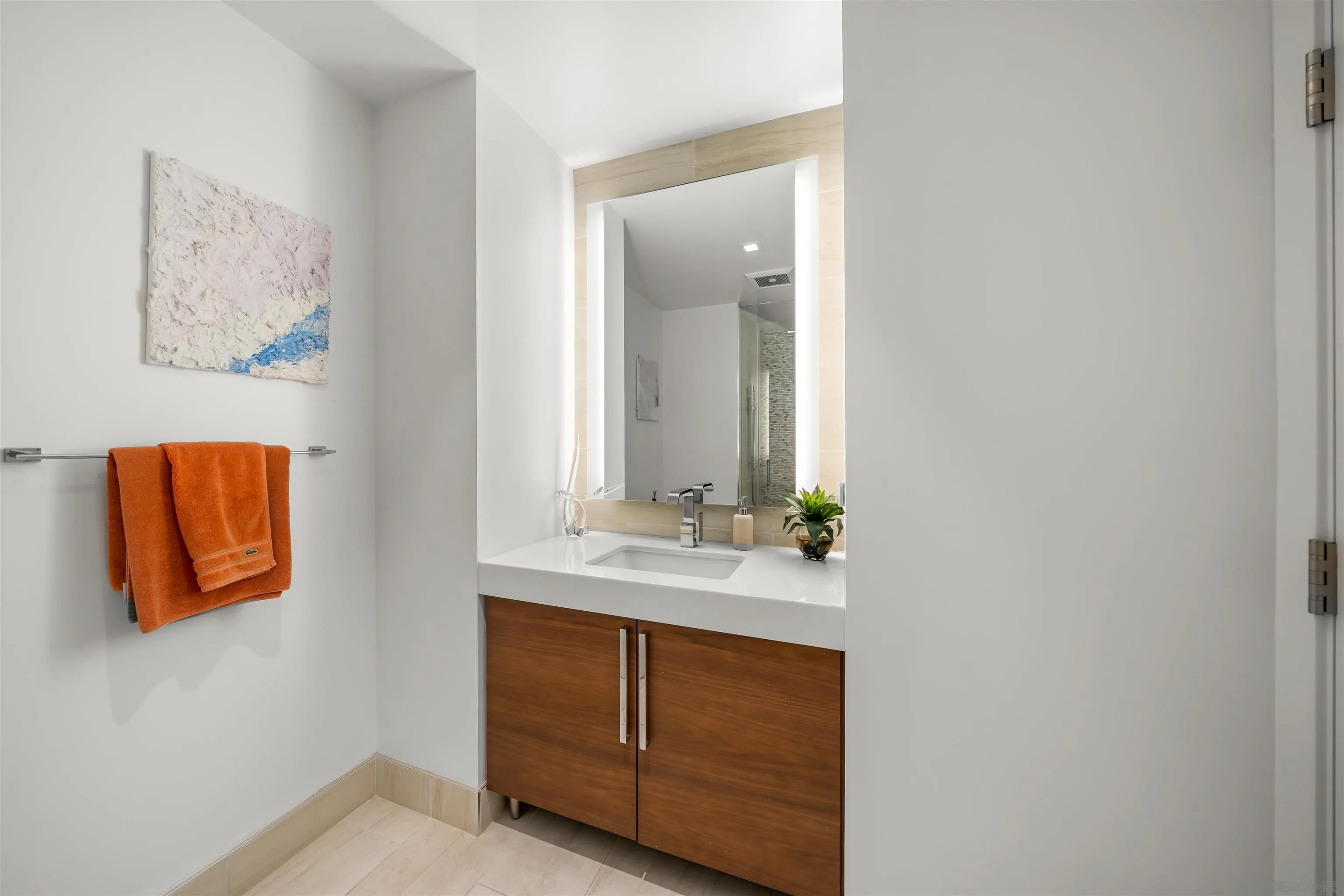 888 W E St Unit 603