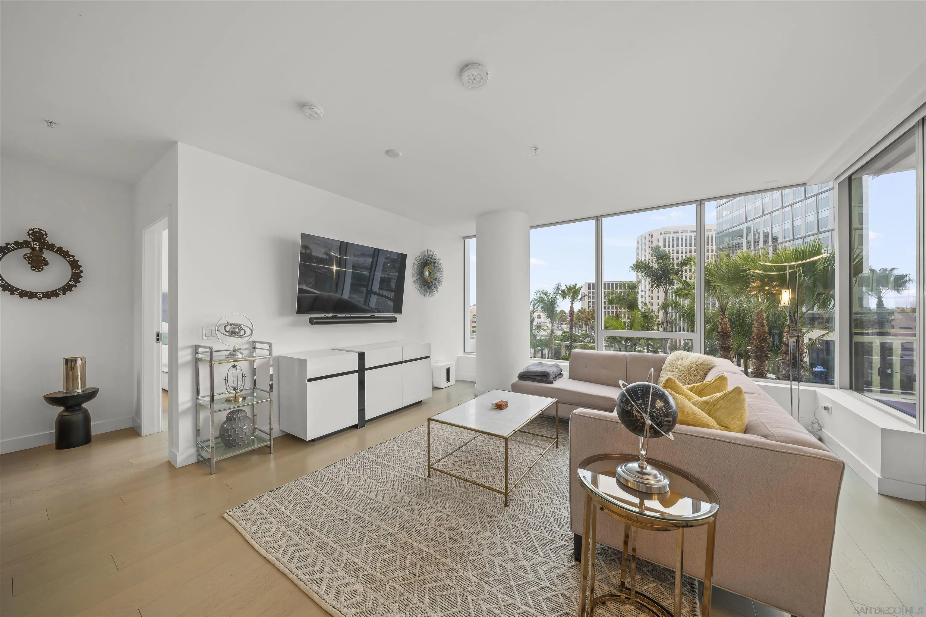 888 W E St Unit 603