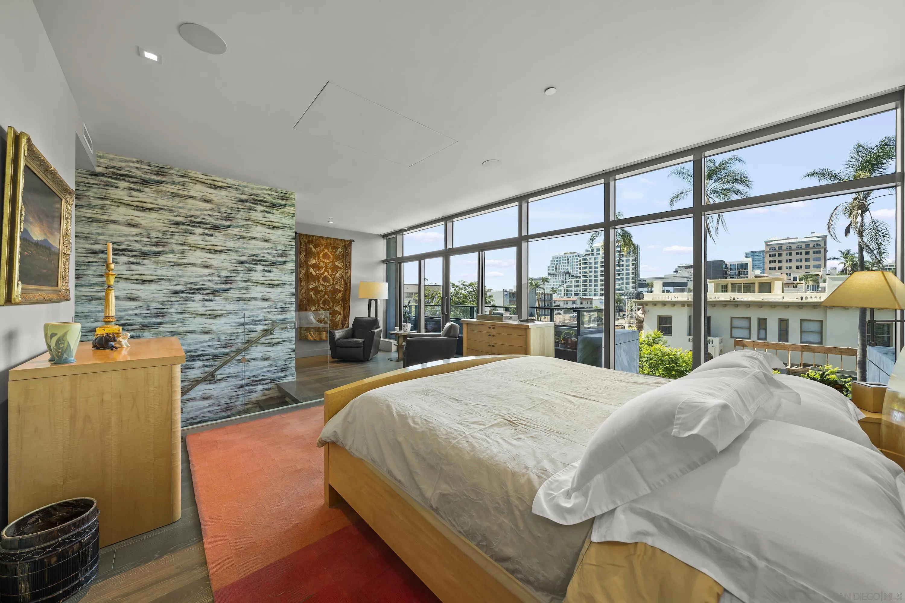 2855 5th Avenue Unit 100