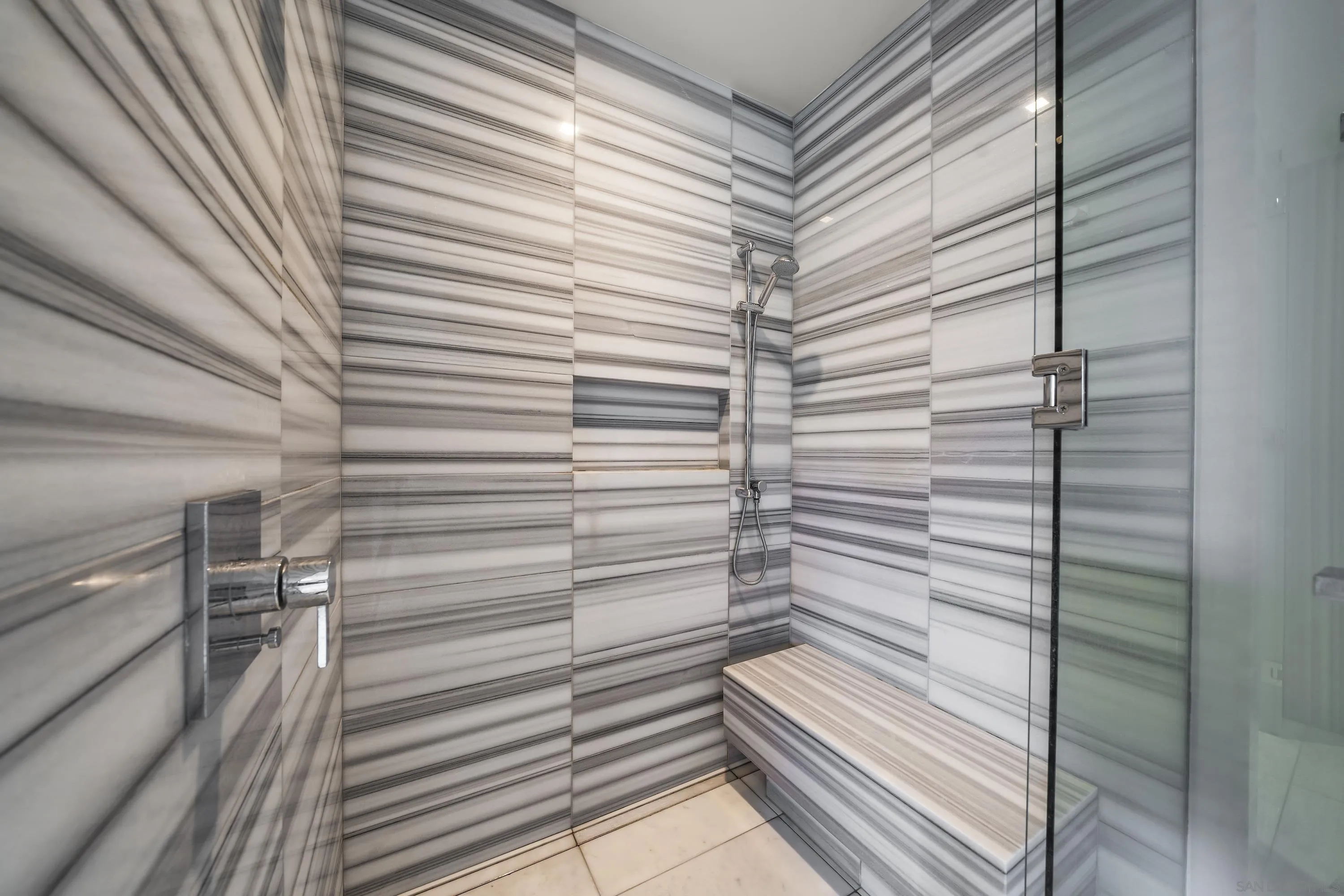 2855 5th Avenue Unit 100