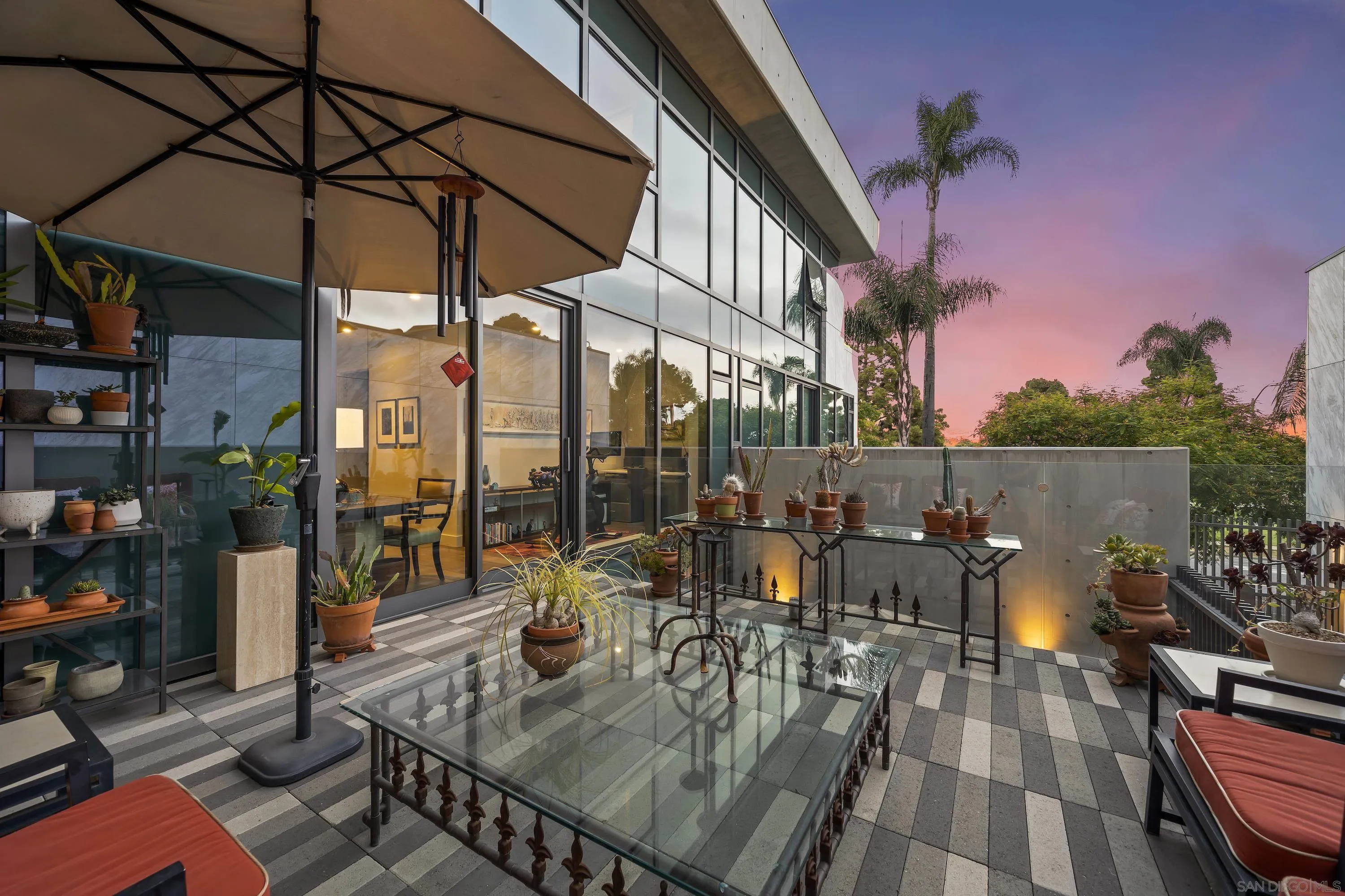 2855 5th Avenue Unit 100