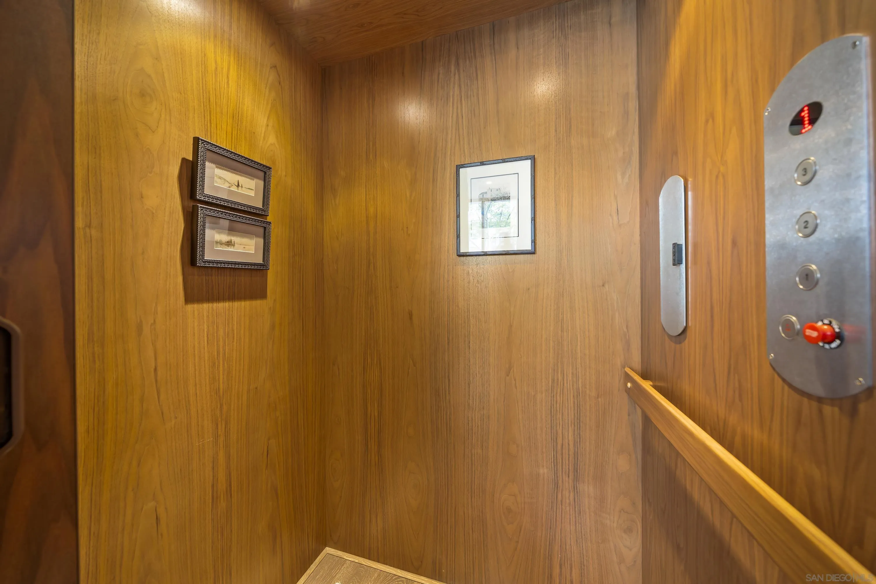 2855 5th Avenue Unit 100