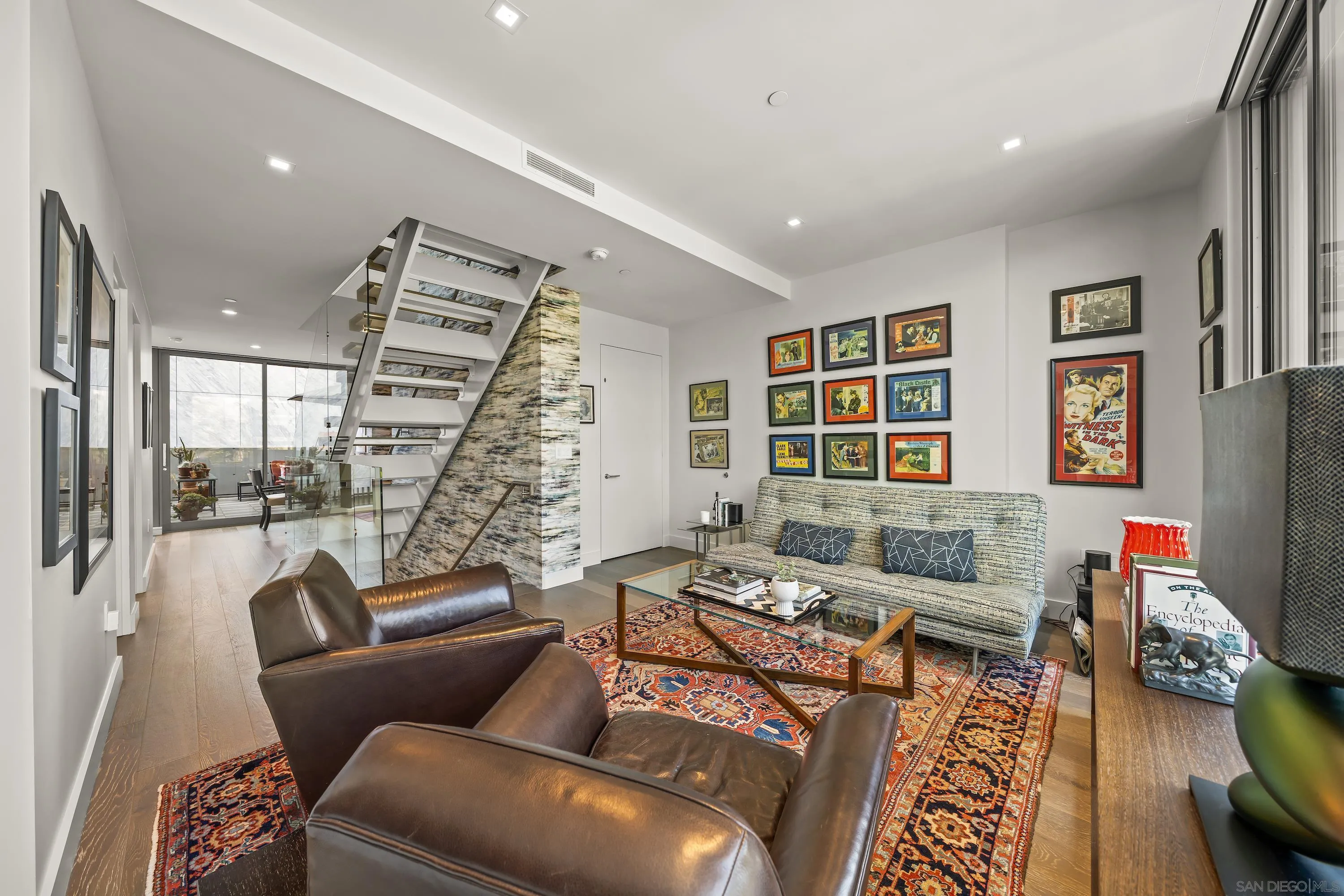 2855 5th Avenue Unit 100