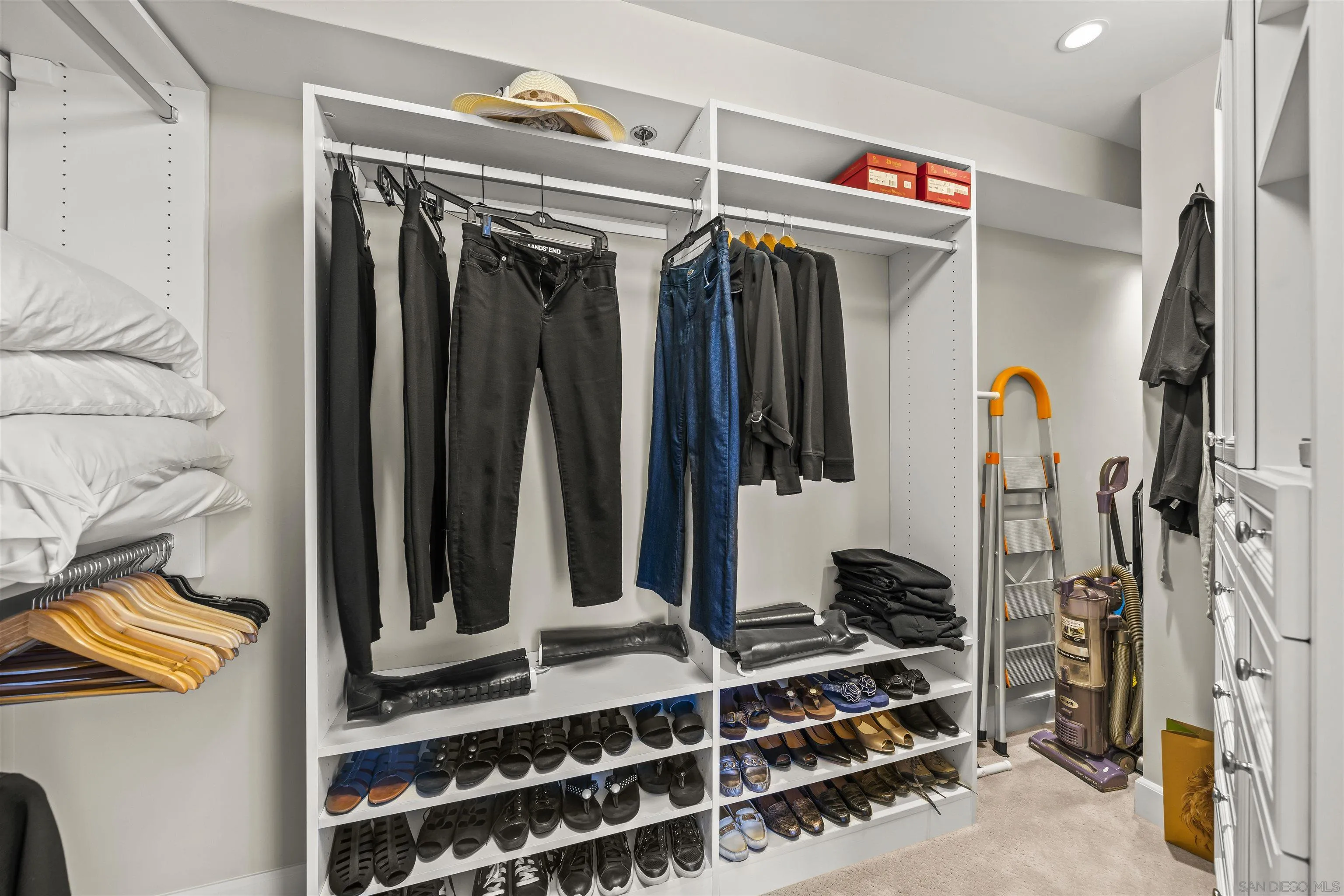 200 Harbor Drive Unit 3702