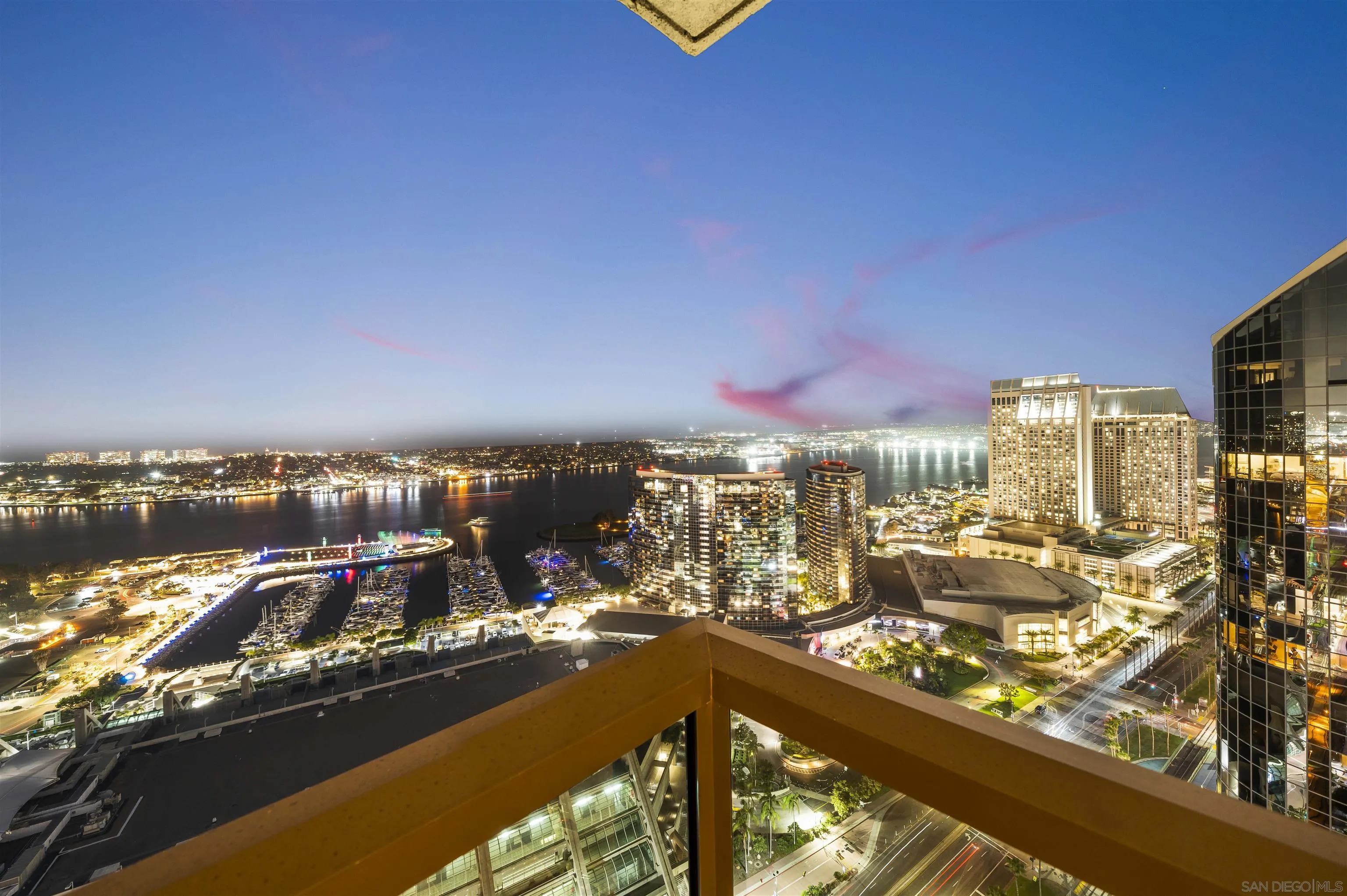 200 Harbor Drive Unit 3702