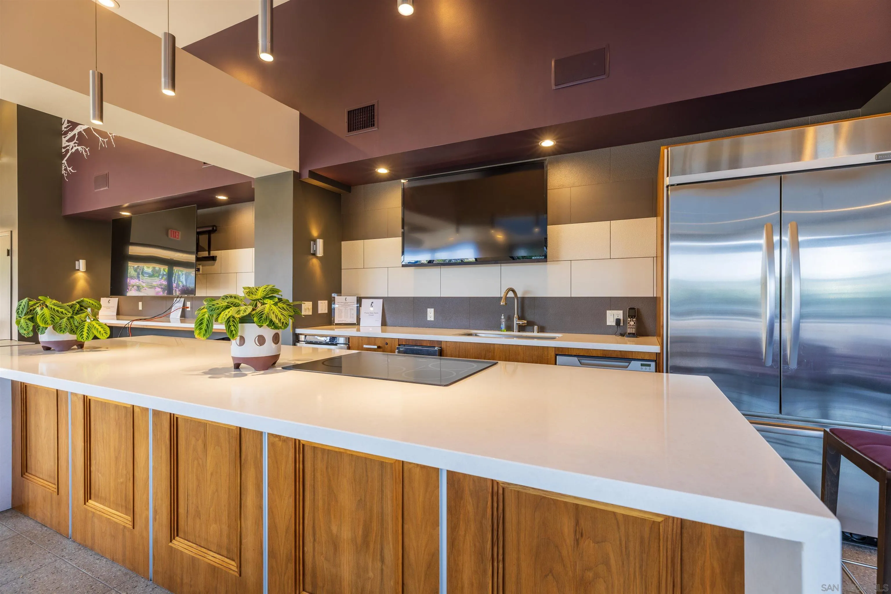 200 Harbor Drive Unit 3702
