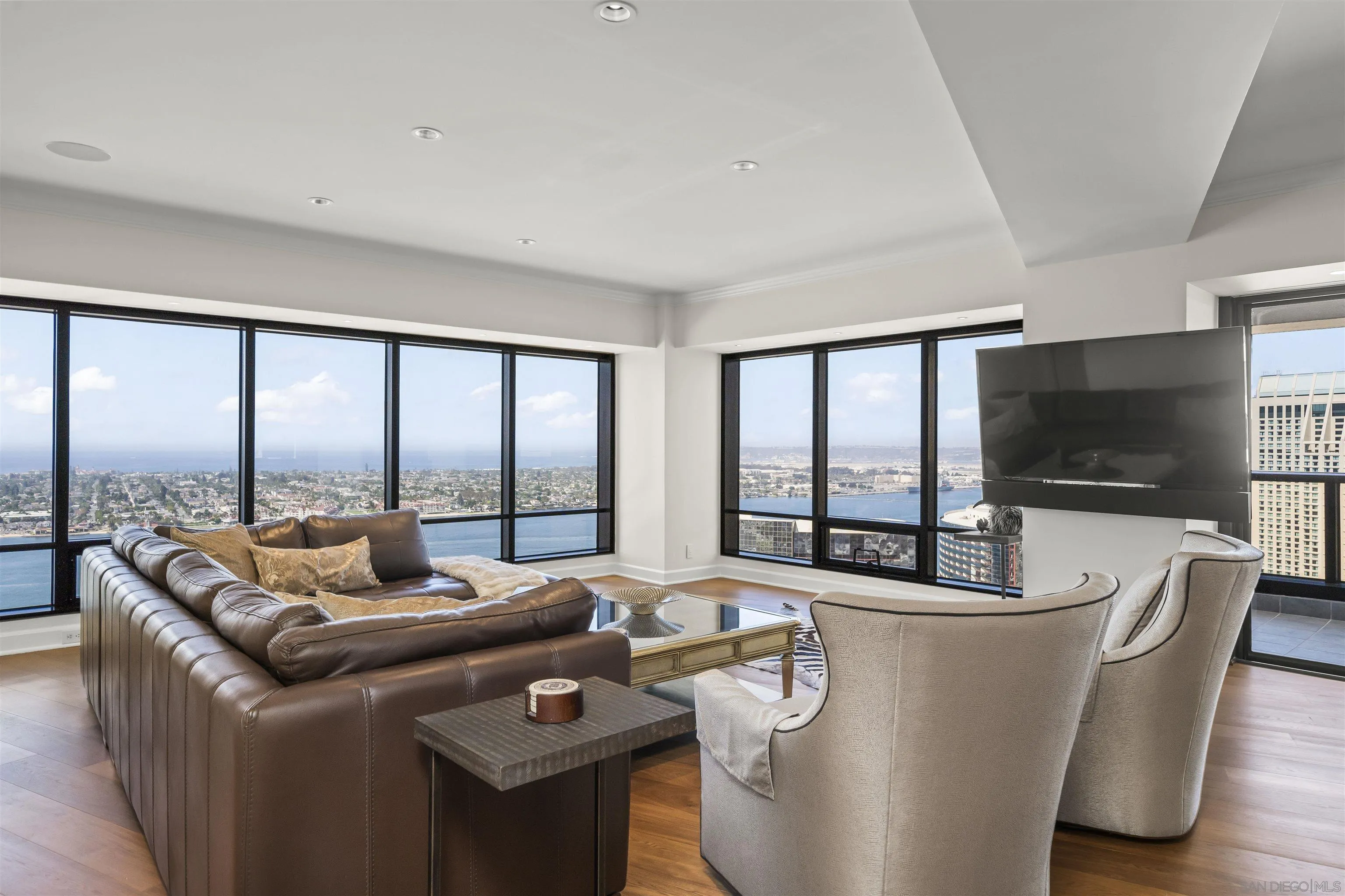 200 Harbor Drive Unit 3702