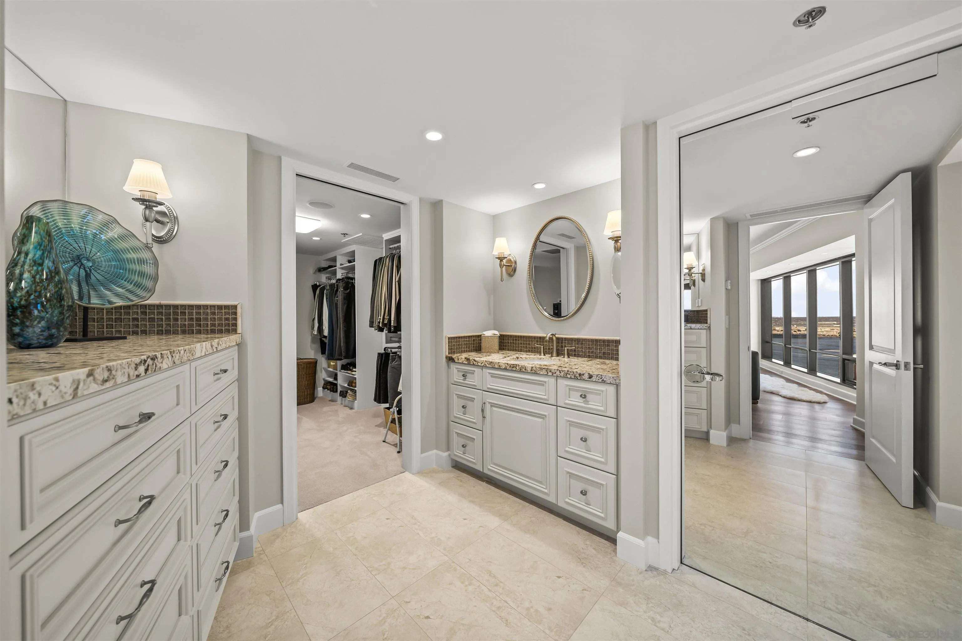 200 Harbor Drive Unit 3702