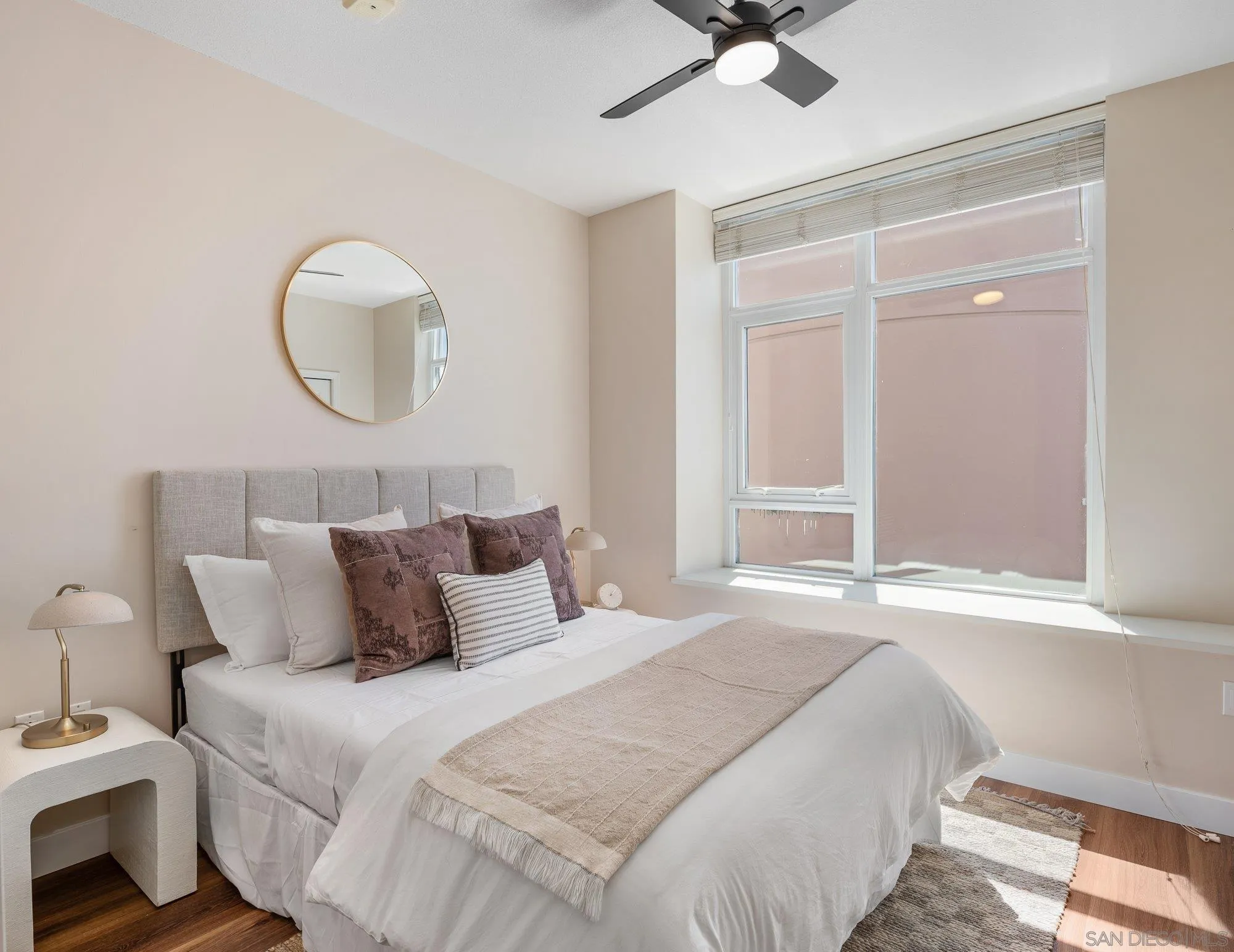 825 W Beech Street Unit 403