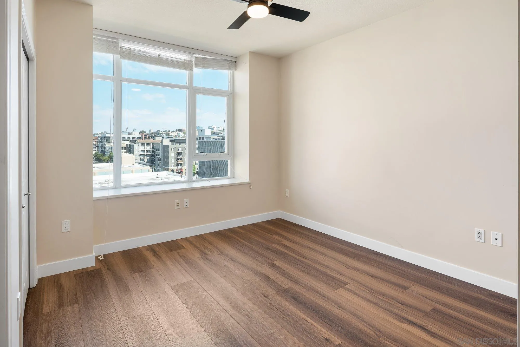 825 W Beech Street Unit 403