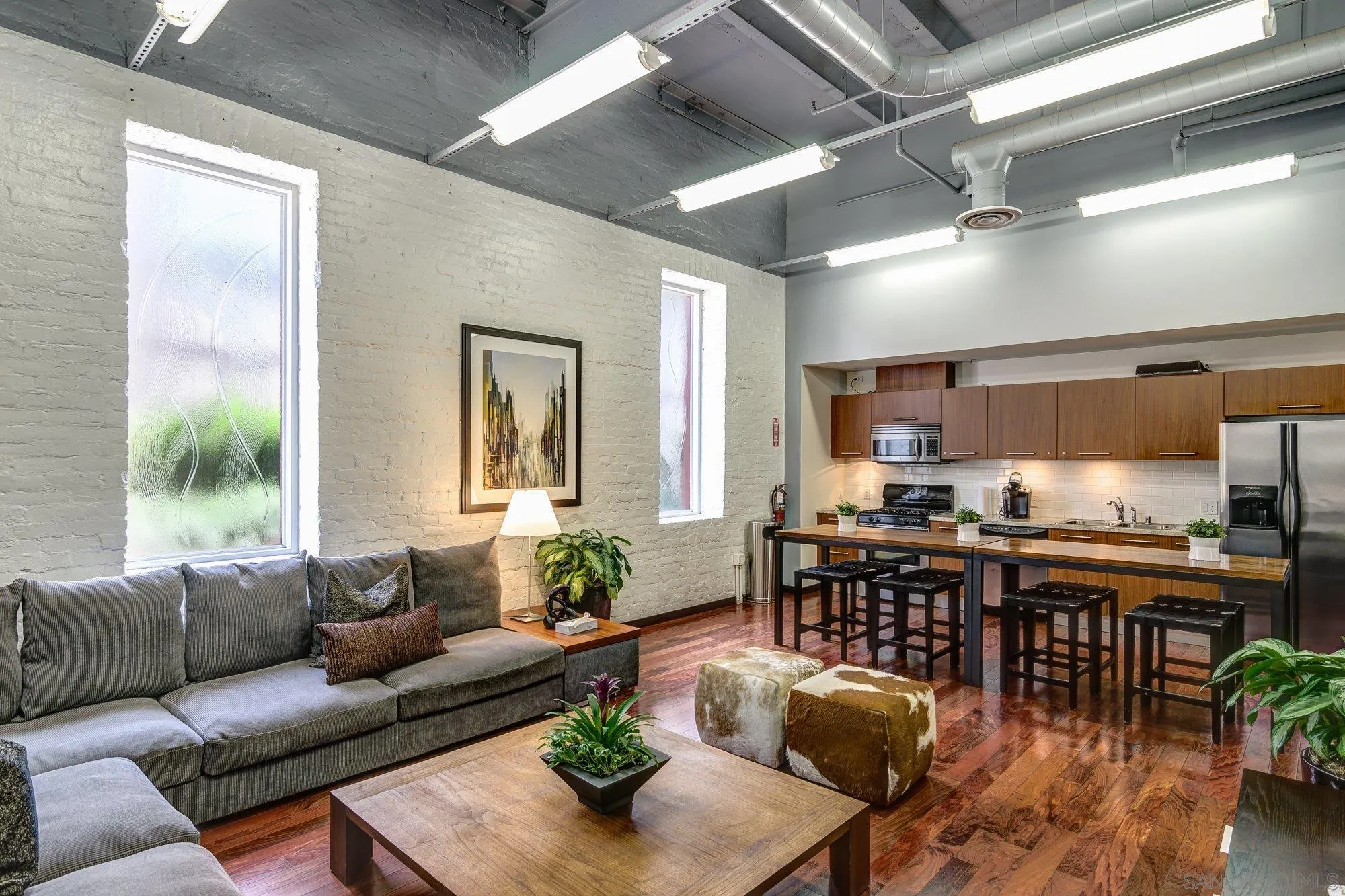 825 W Beech Street Unit 403