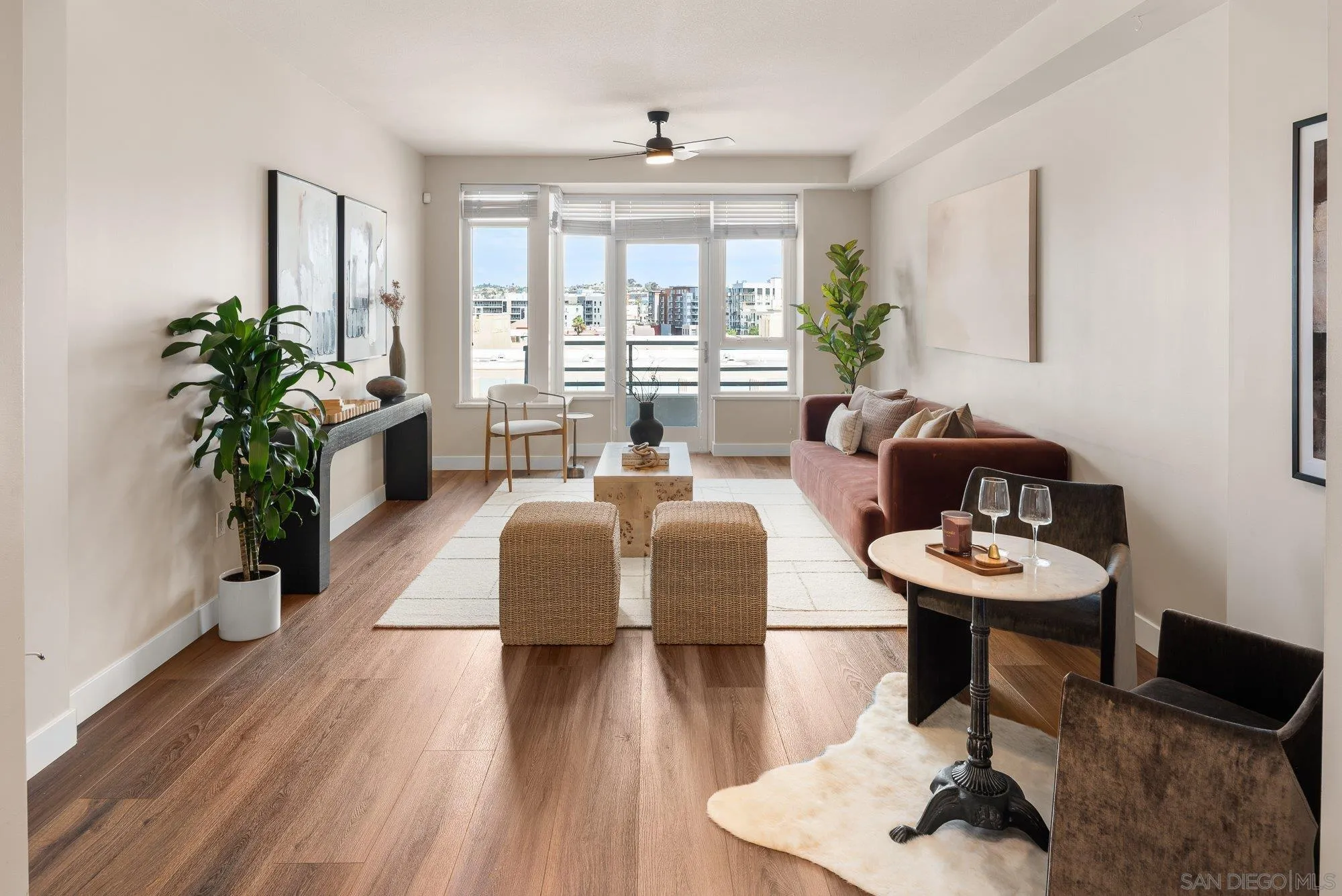 825 W Beech Street Unit 403